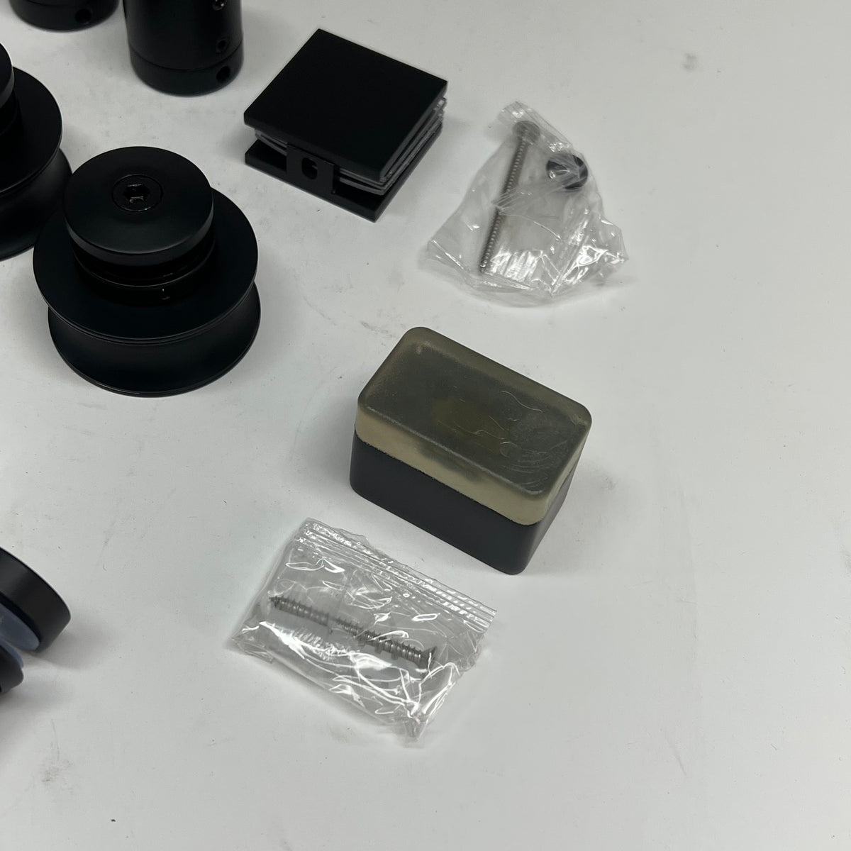 DREAM LINE Parts For Sliding Shower Door Hardware Assy Matte Black SHDRAC612209