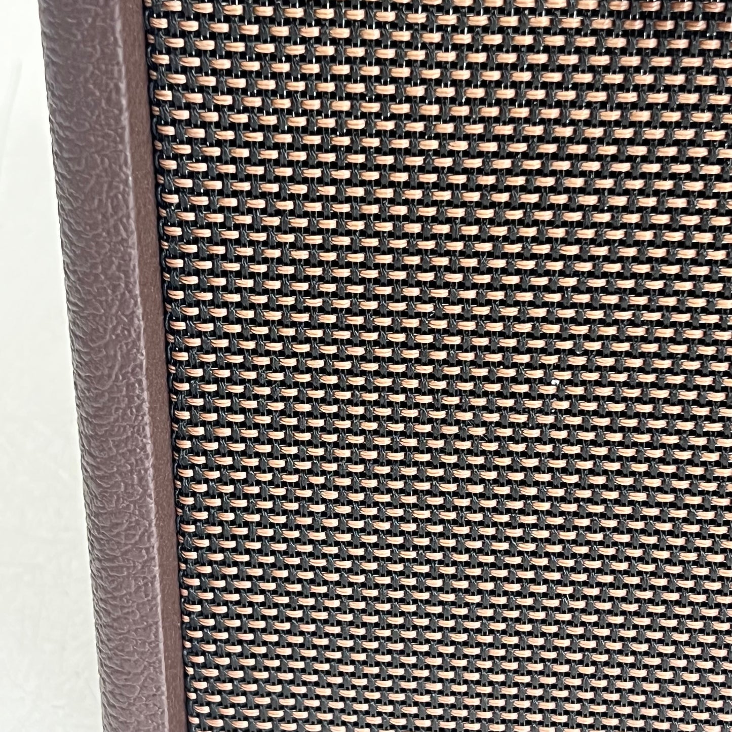 FISHMAN Loudbox Micro Acoustic Guitar Amplifier 40W 1 X 5.25" Brown PRO-LBT-4|00