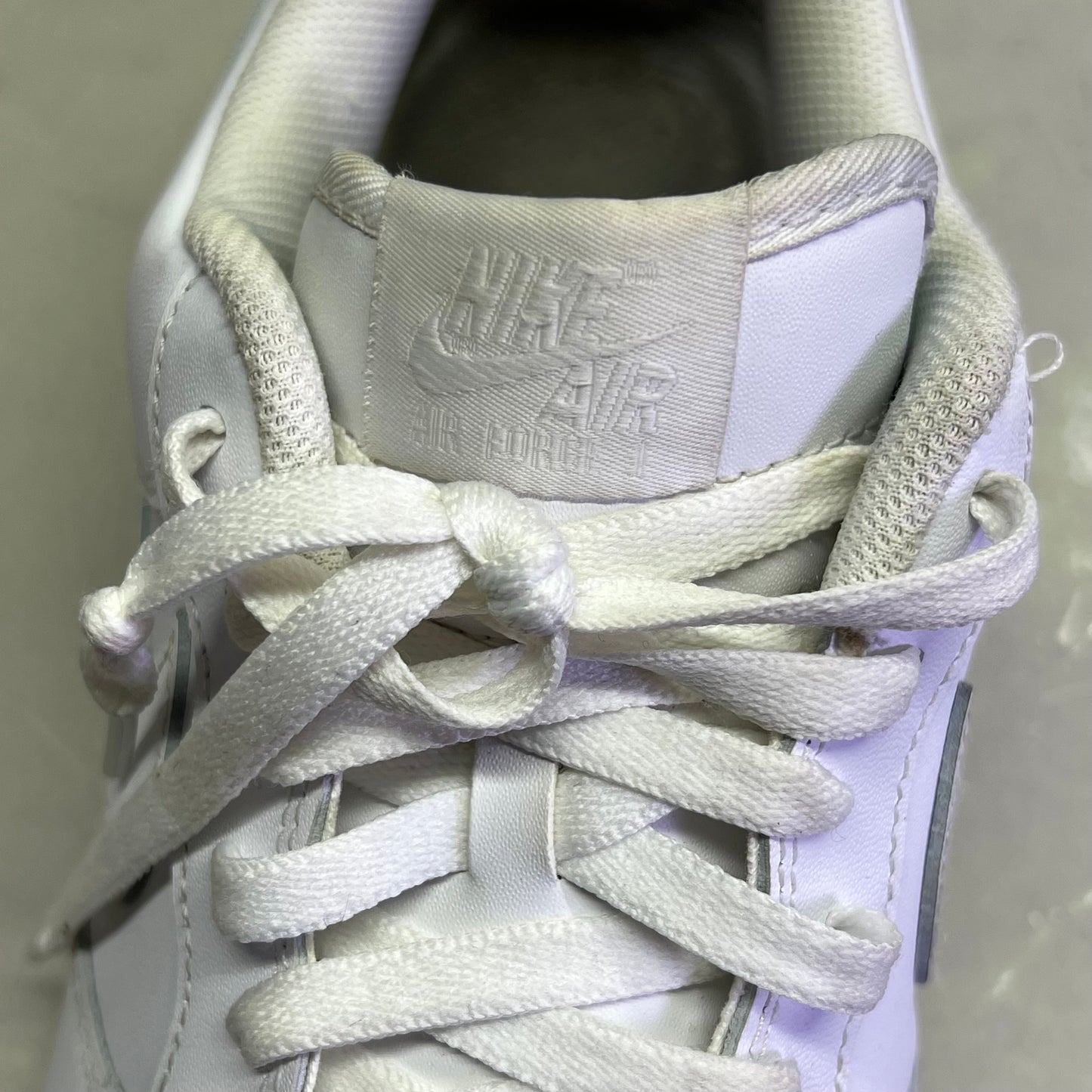 NIKE Air Force 1 '07 Leather Details Men's Sz 15 White (Pre-Owned)