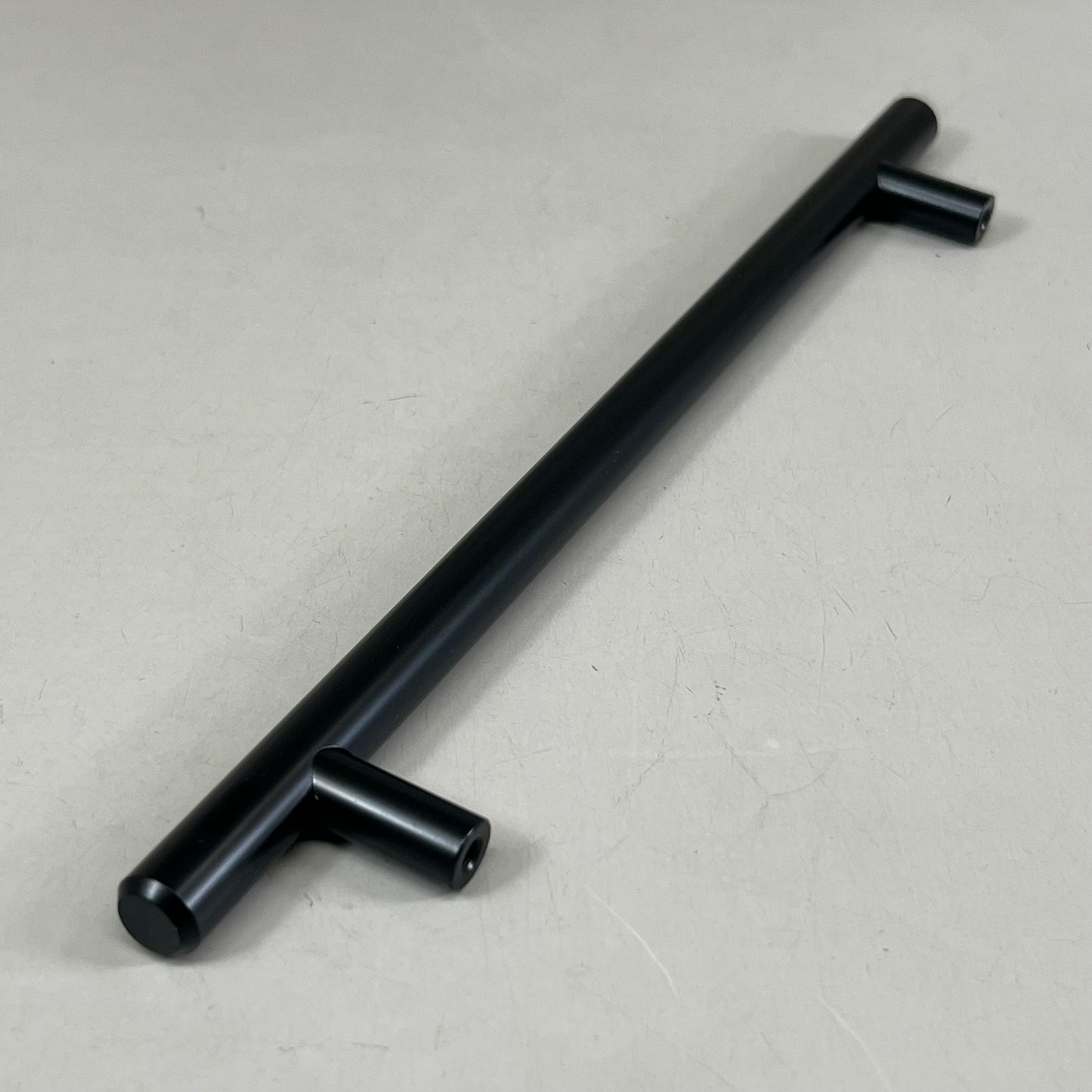 BERENSON (10 Pack) Cabinet Bar Pulls 9 15/16"x1/2"  Black 9522-2055-P (New Other ( See Images))