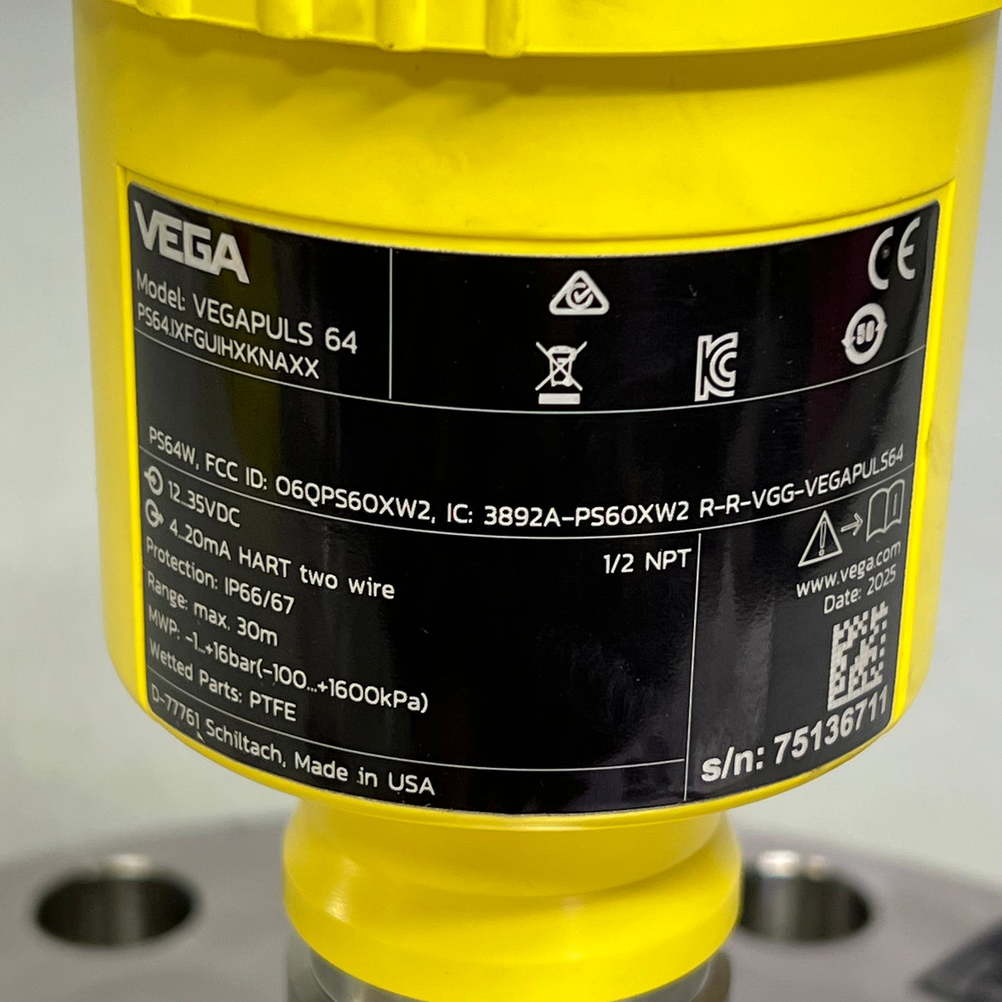 VEGA PLUS 64 Radar Sensor Precise Signal Focusing 120 db PS64.IXTTDAHXKNXXX