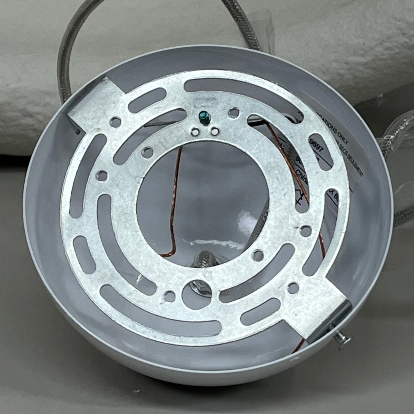 VAKKERLIGHT Khmara Halia Pendant Lamp Japanese Moon Inspired 67x57x43cm White