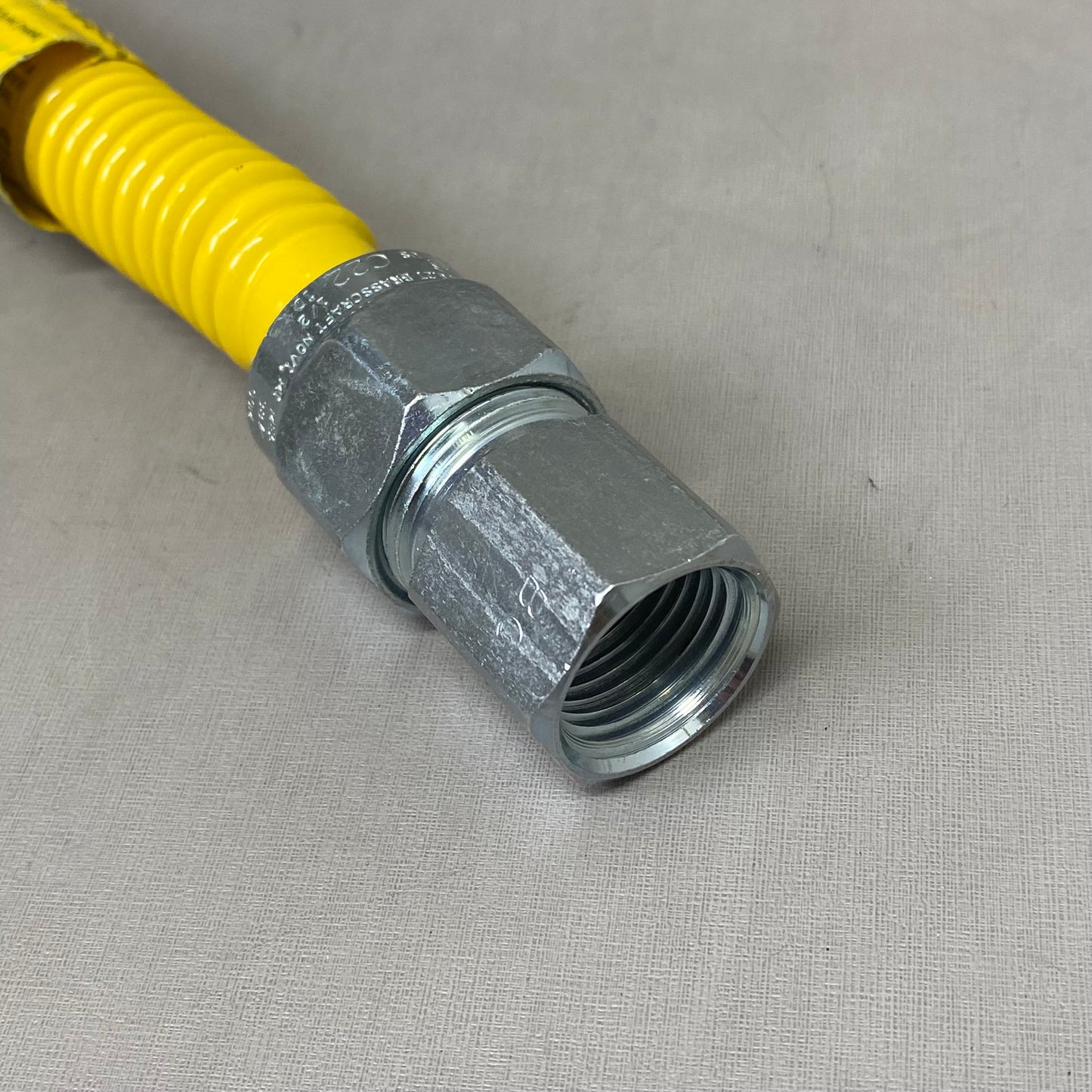 BRASSCRAFT ProCoated Stainless Steel Gas Connector 5/8"ODX1.2"IDx12" Yellow CSSC54
