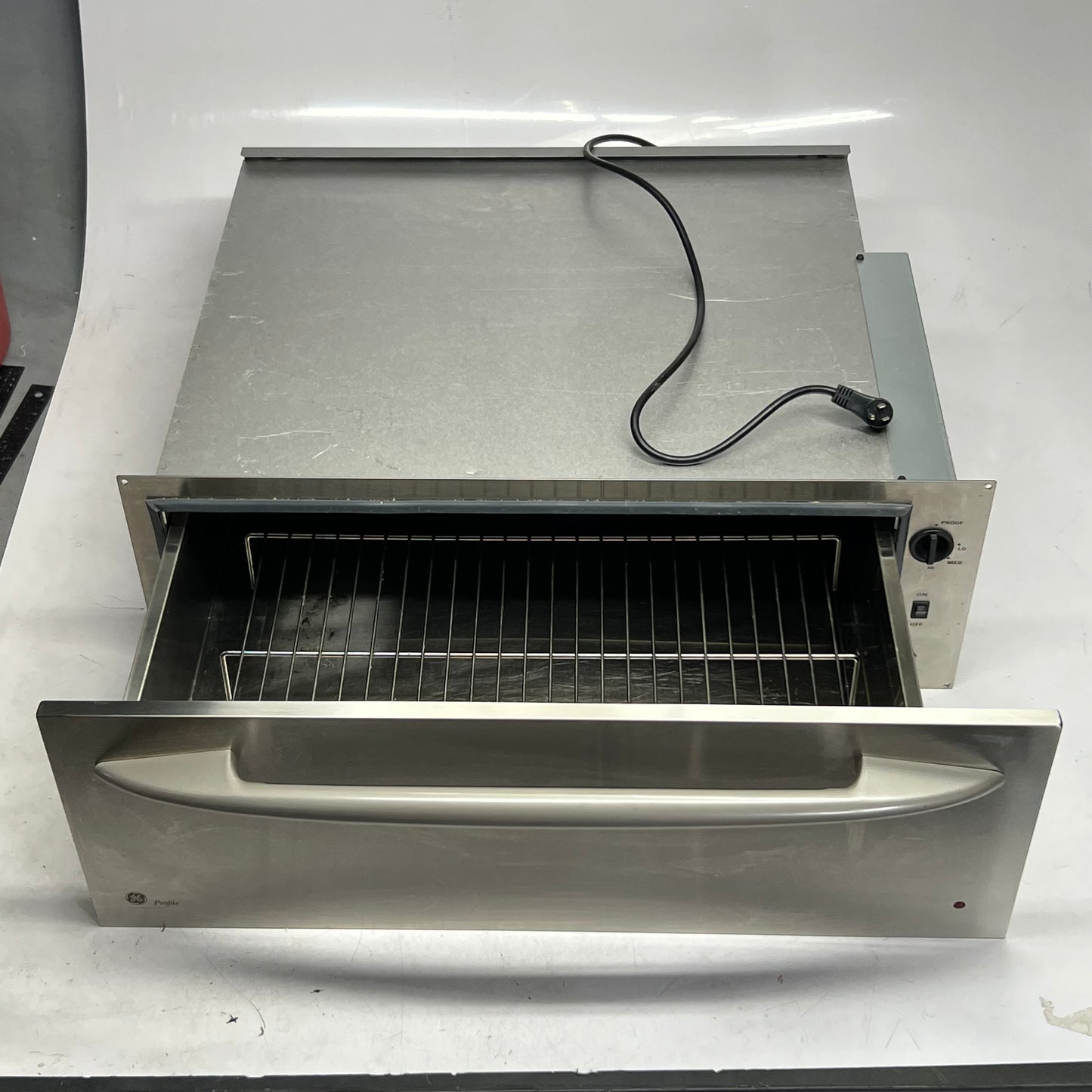 PROFILE 30" Warming Drawer, Steel 977-0363-101 Like New