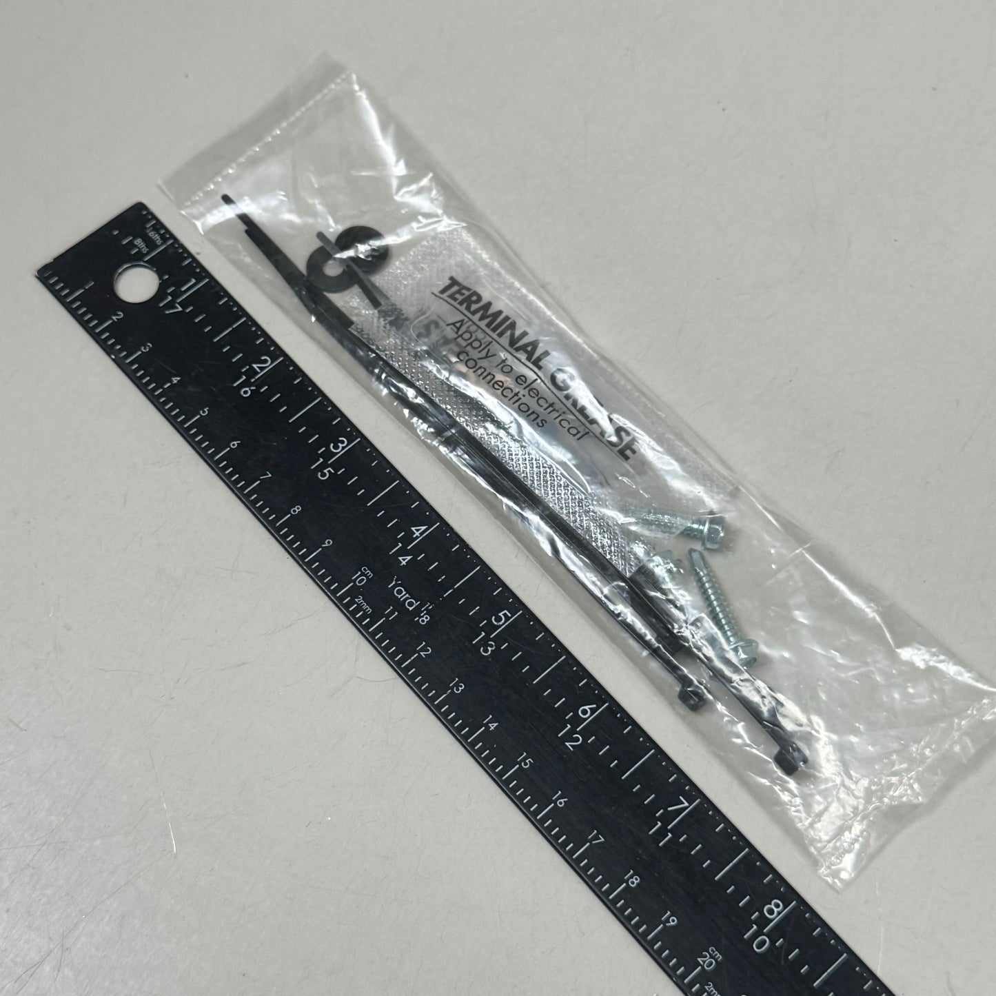 HOPKINS Towing Solutions Endurance Black 5th Wheel Wiring Kit 4"x8"x5" 41157