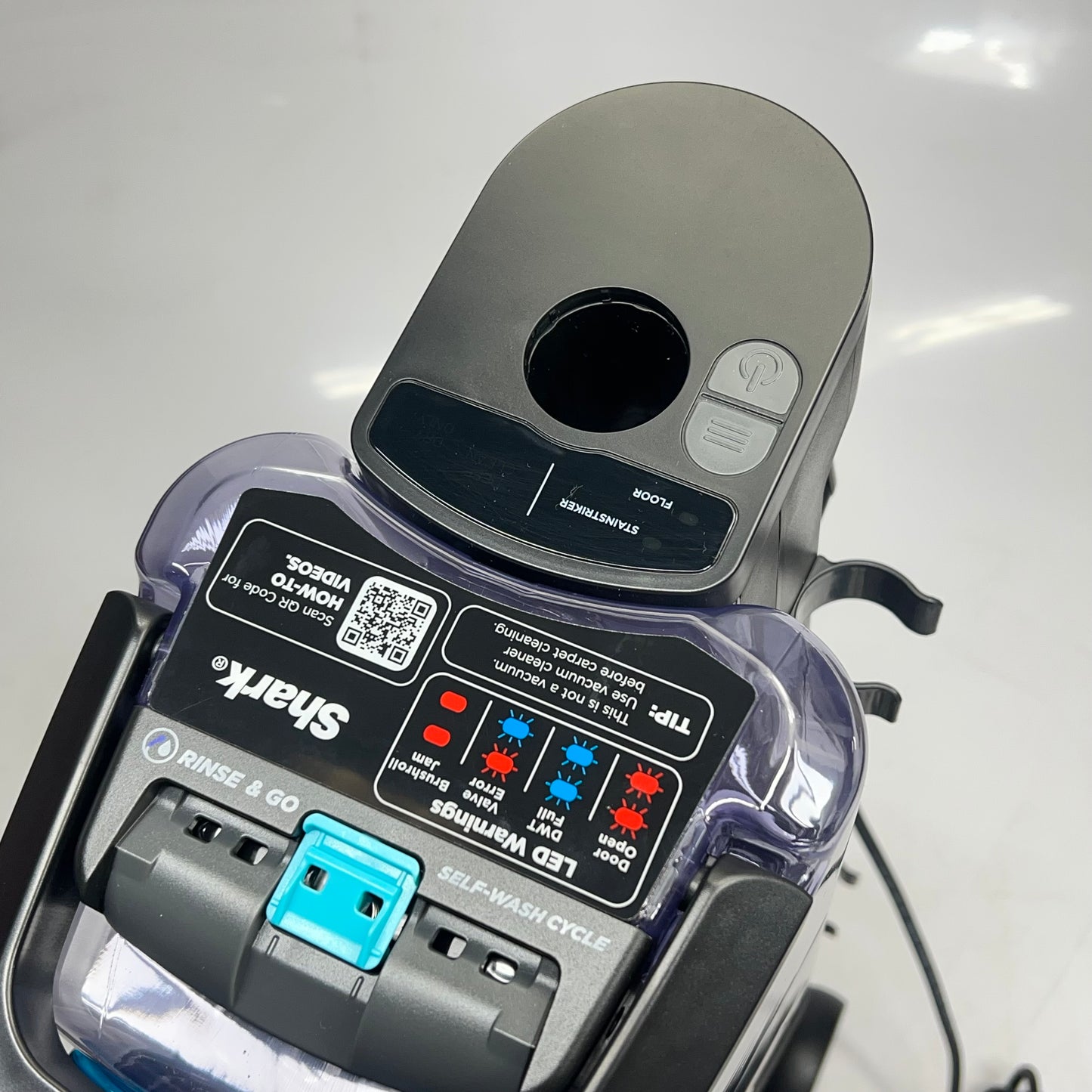 SHARK CarpetXpert HairPro Pet W/ Stain Striker 2-in-1 Deep Carpet Cleaner EX301