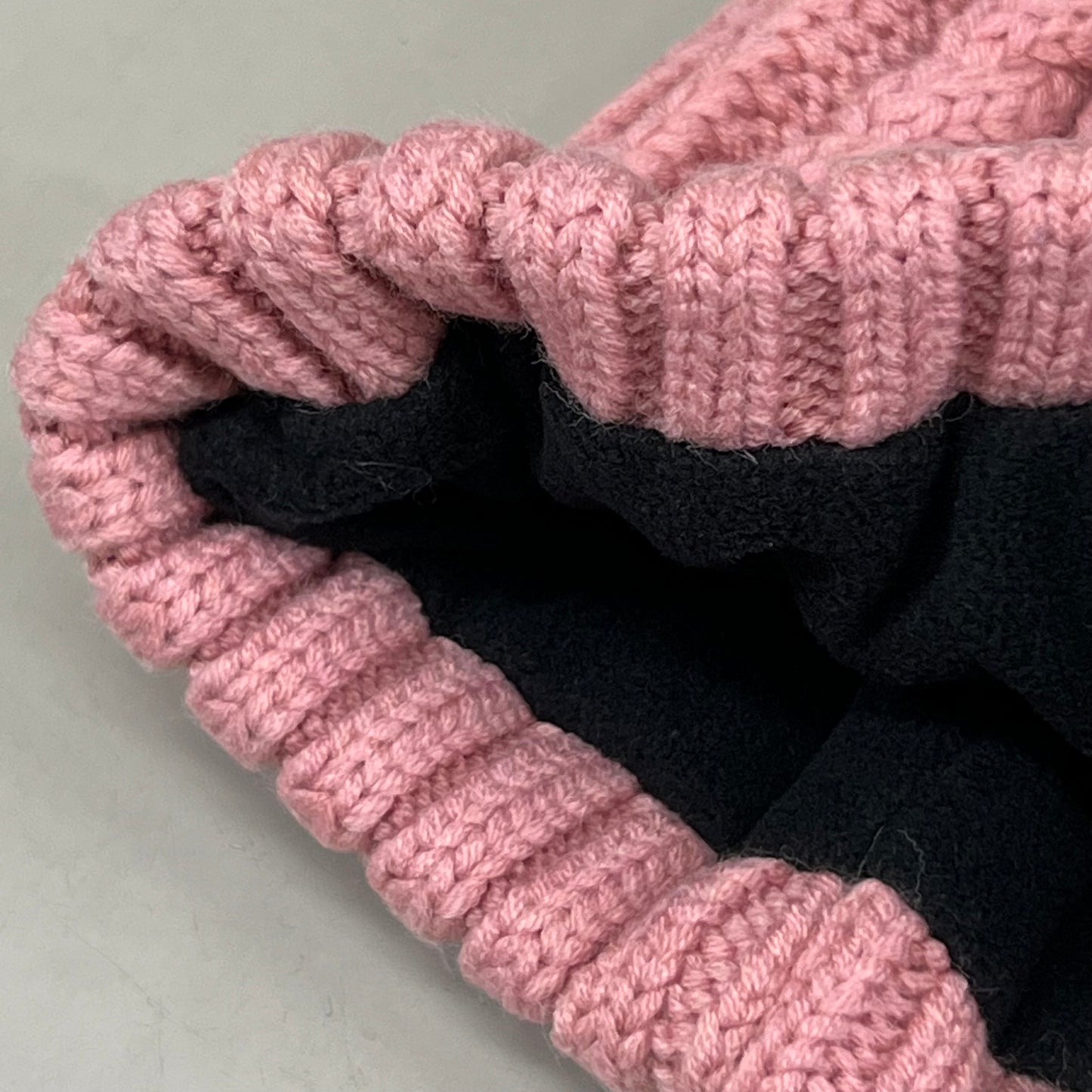 SAMSHIELD Nora Crystal Intarsia Equestrian Beanie Hat Women's Sz One Size Fits All Blush Pink