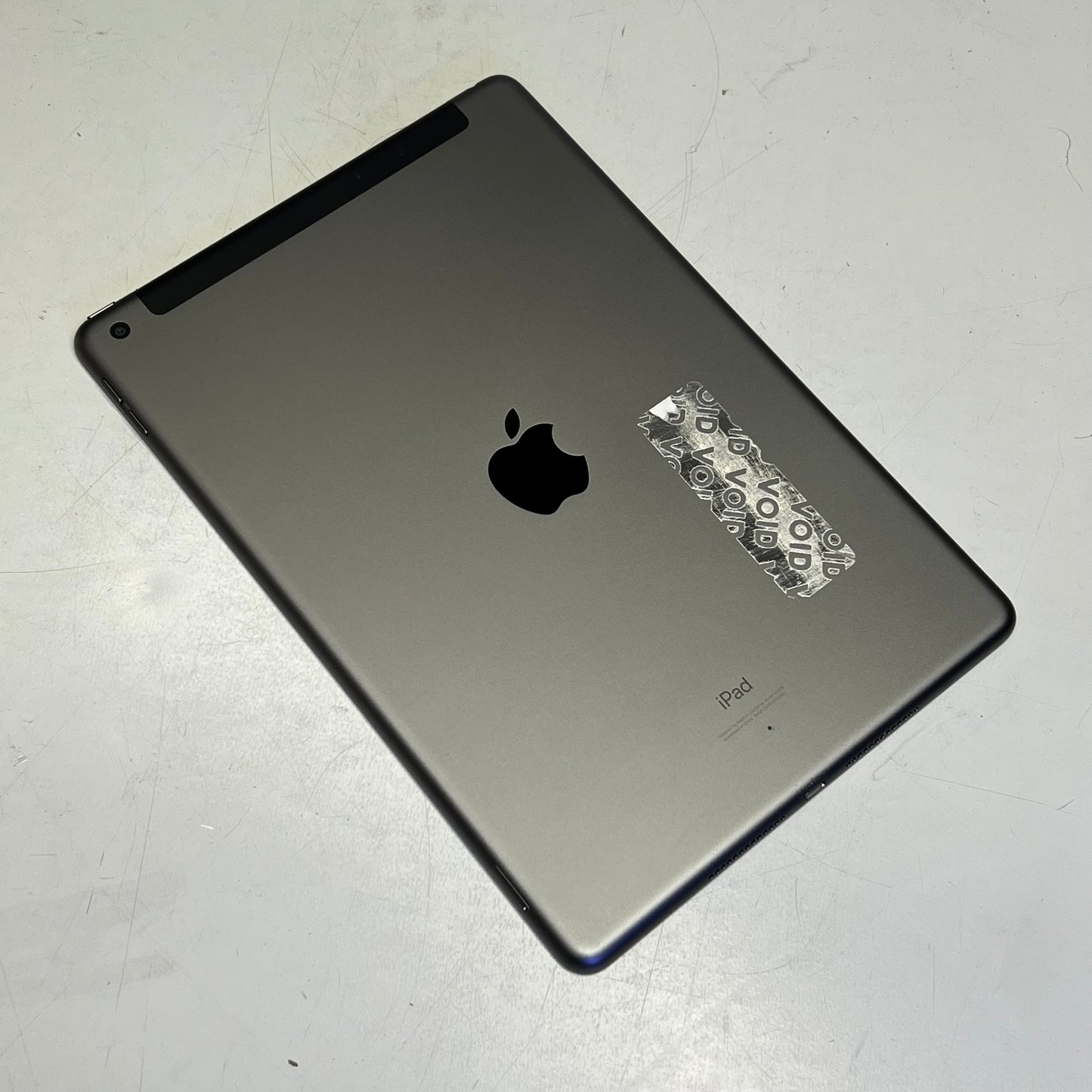 APPLE IPad 8th Generation 10.2" Display 32GB Black For Parts