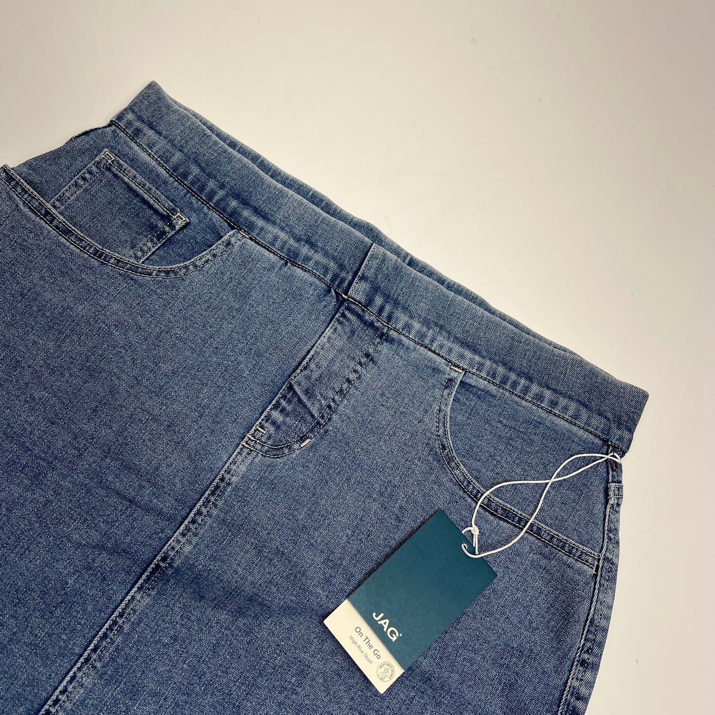 JAG On the Go High Rise Skort Pull-on Women's Sz 14  Silver Lake J3101CSA220