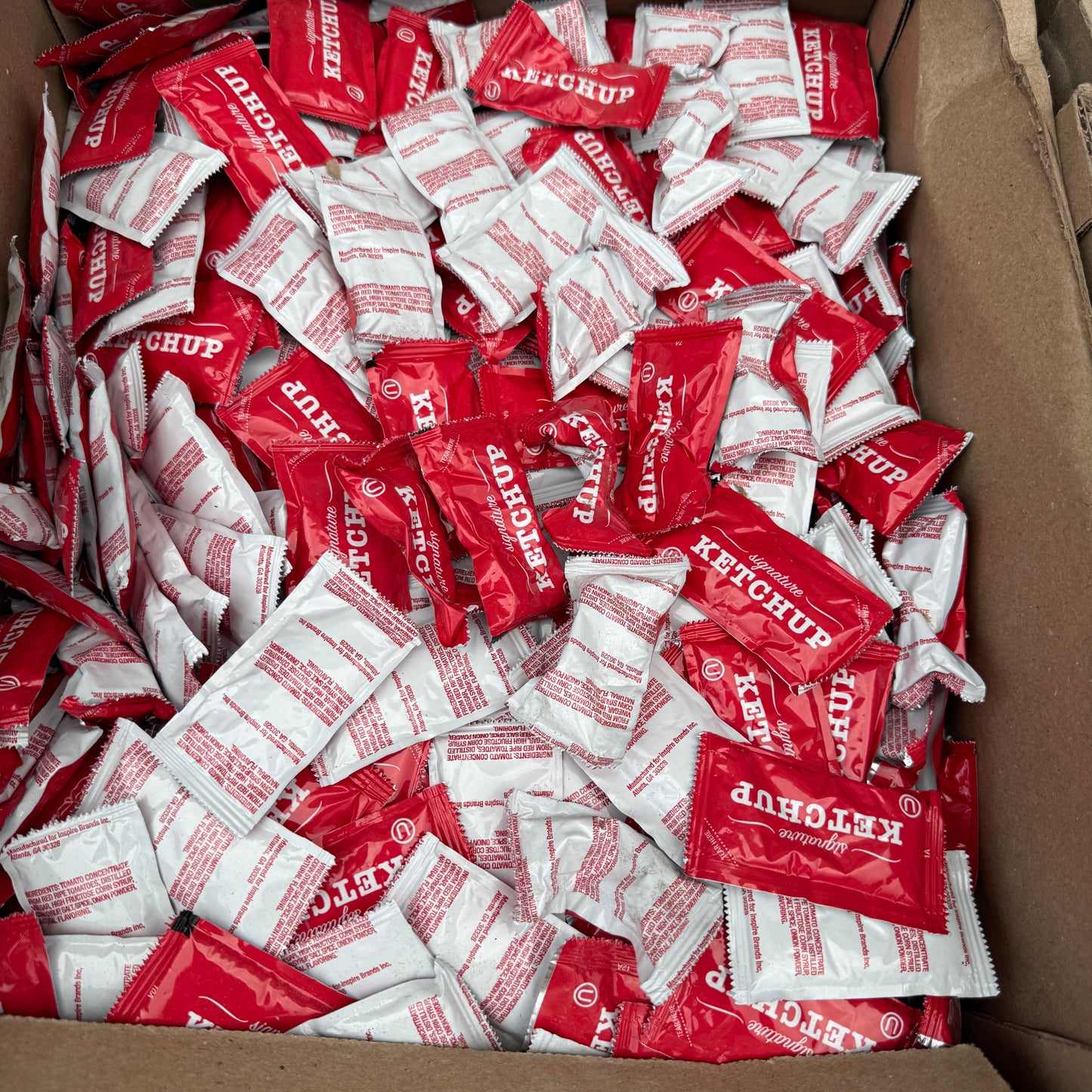 ZA@ Pallet of KETCHUP & a Little MAYO (Past BB Date)— A DIY Fry Sauce Maker’s Delight! (AS-IS) 11-11-Floor