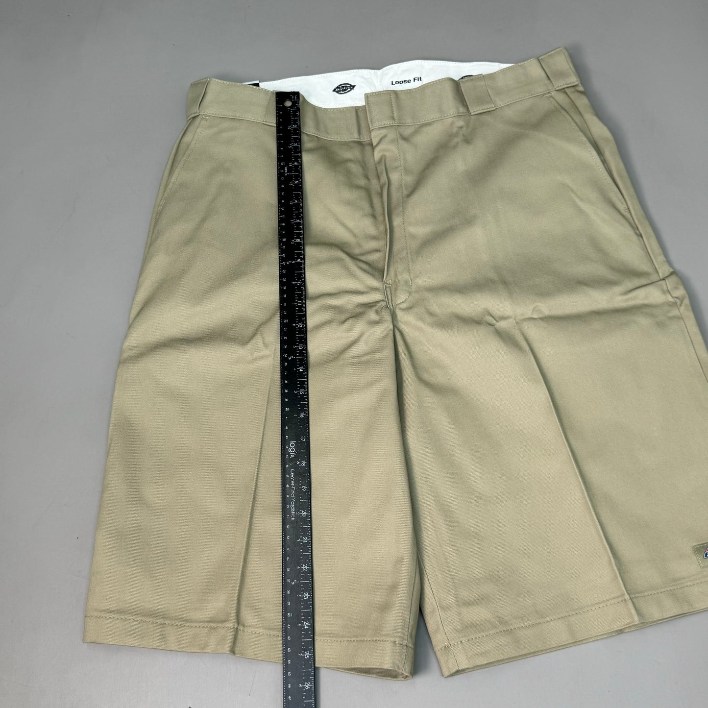 DICKIES Loose Fit Twill Work Shorts 13" Inseam Men's Sz 38 Khaki 42283KH