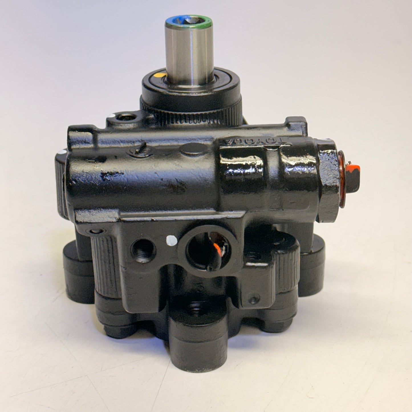 NAPA Power Steering Pump with Reservoir  Black 385819 (New - Remanufactured)
