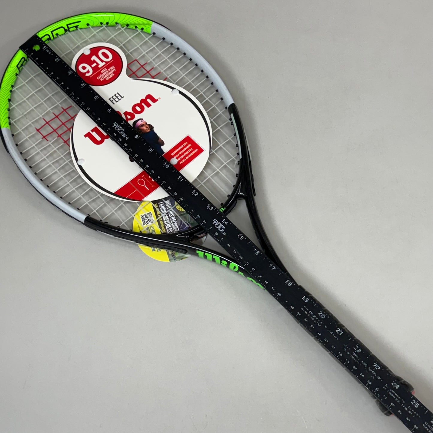 WILSON Blade Feel Junior Tennis Racquet Ages 9-10 25" Grip 3 7/8" Green/Black WR055520U