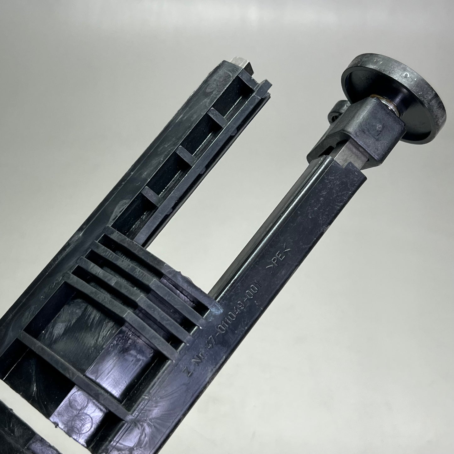 ROUND ONE SOUTHRIDGE (2 boxes/10 Pcs) Tension Rod Assy Sz 44”-53”L