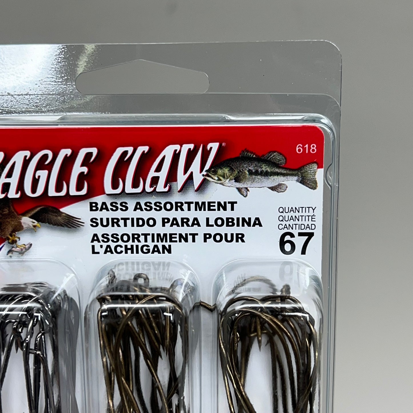 EAGLE CLAW (3 PACK) Freshwater Bass Assortment Bronze/Grey Sizes 1-3/0 67pc 618