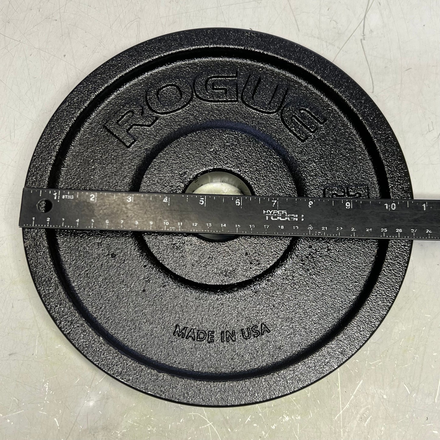 ROGUE 25LB Deep Dish Plate USC0003-25 Distressed Packaging