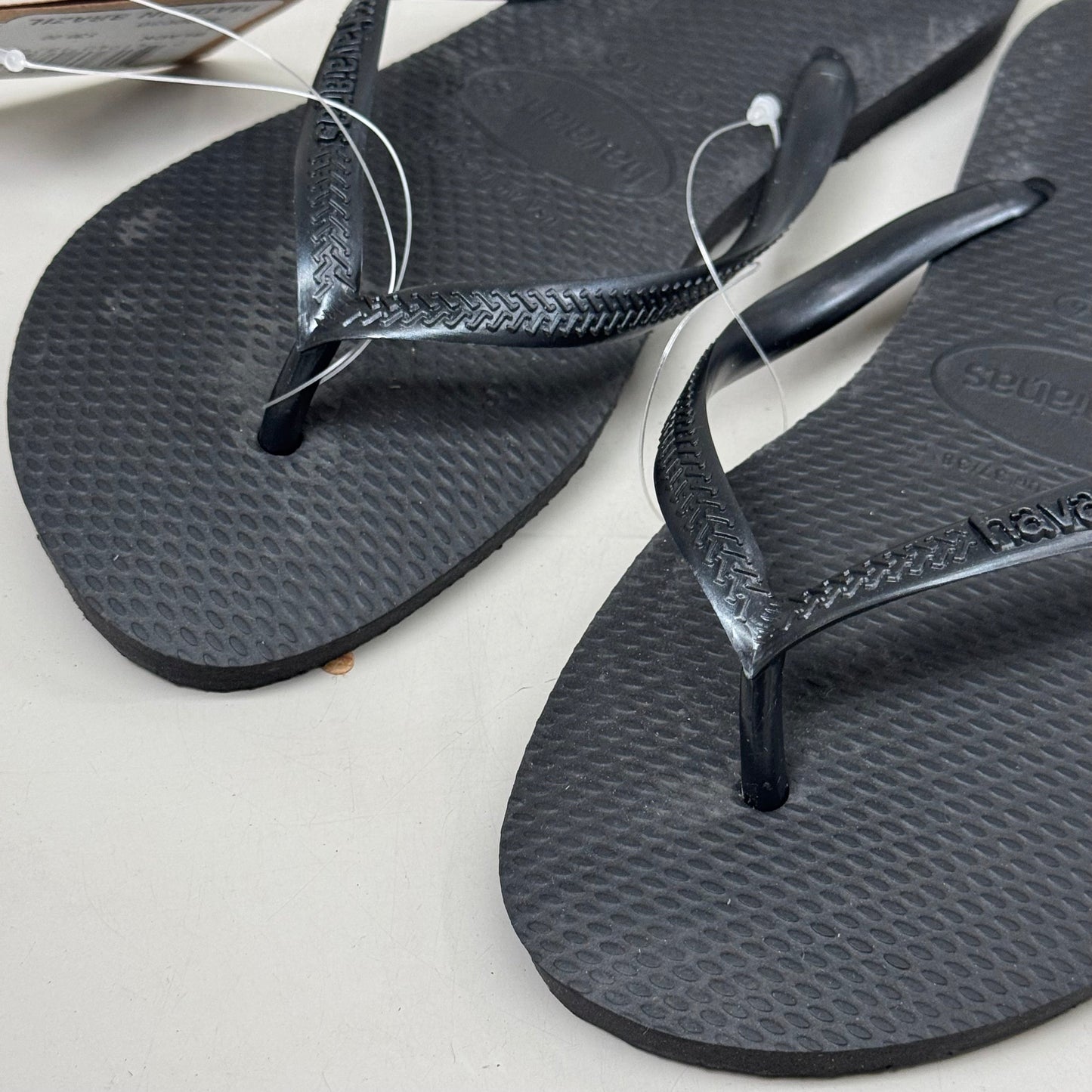 ZA@ HAVAIANAS High Quality Rubber Slim Flip Flops Non-Slip Women's 6 Black 400030 A