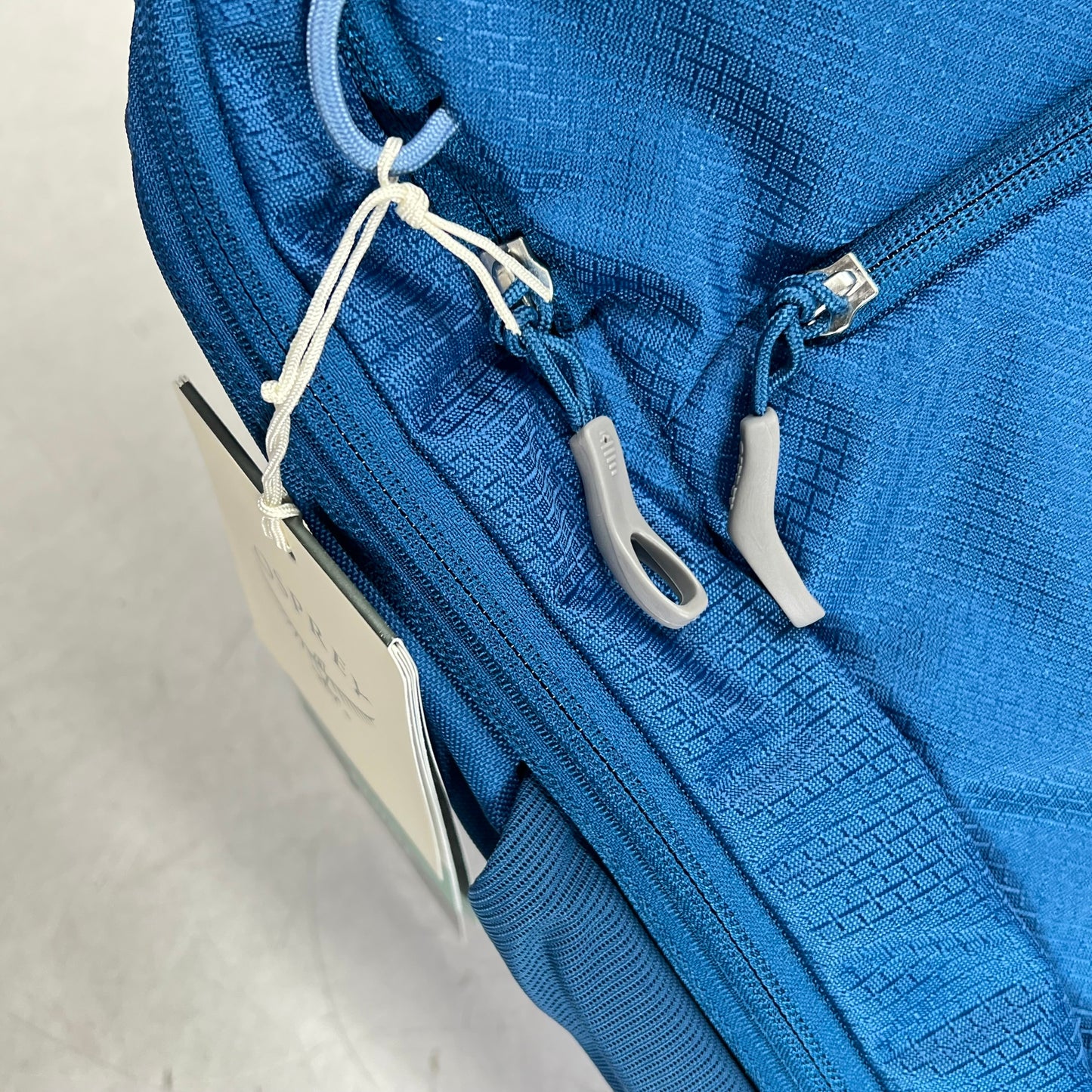 OSPREY Daylight Durable Expandable Travel Pack 26L Night Shift Blue 10006886
