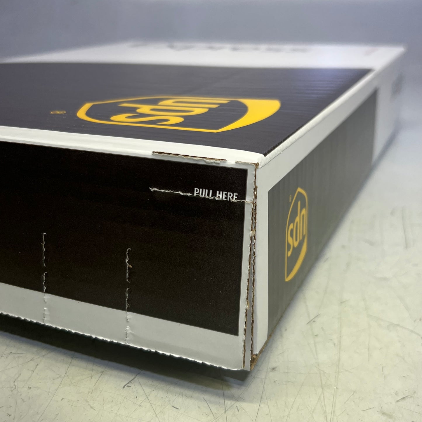 ZA@ Pallet of EXPRESS UPS Boxes (New) A