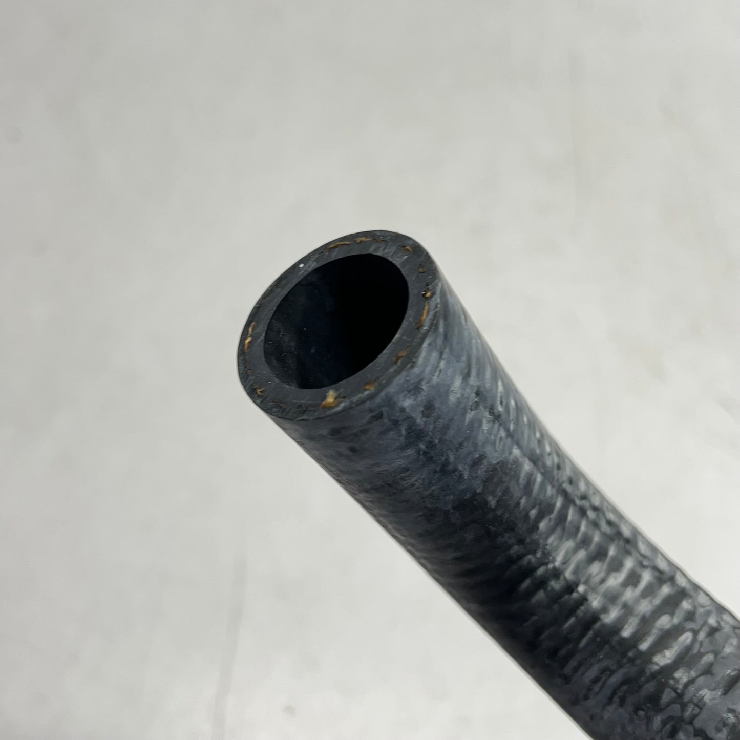 GATES Coolant Hose for Dodge, Nissan & Plymouth Vehicles  9-11/16" Black 21411