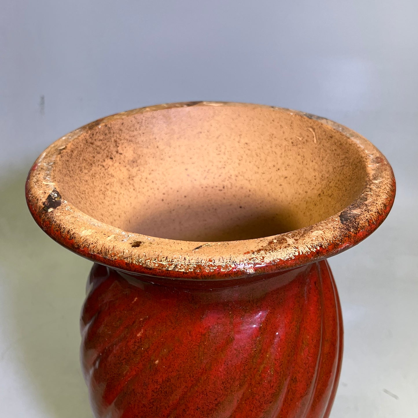 ZA@ Glazed Pottery 2 Piece Swirl Stand Bird Bath 22" L x 20" Dia Shiny Red