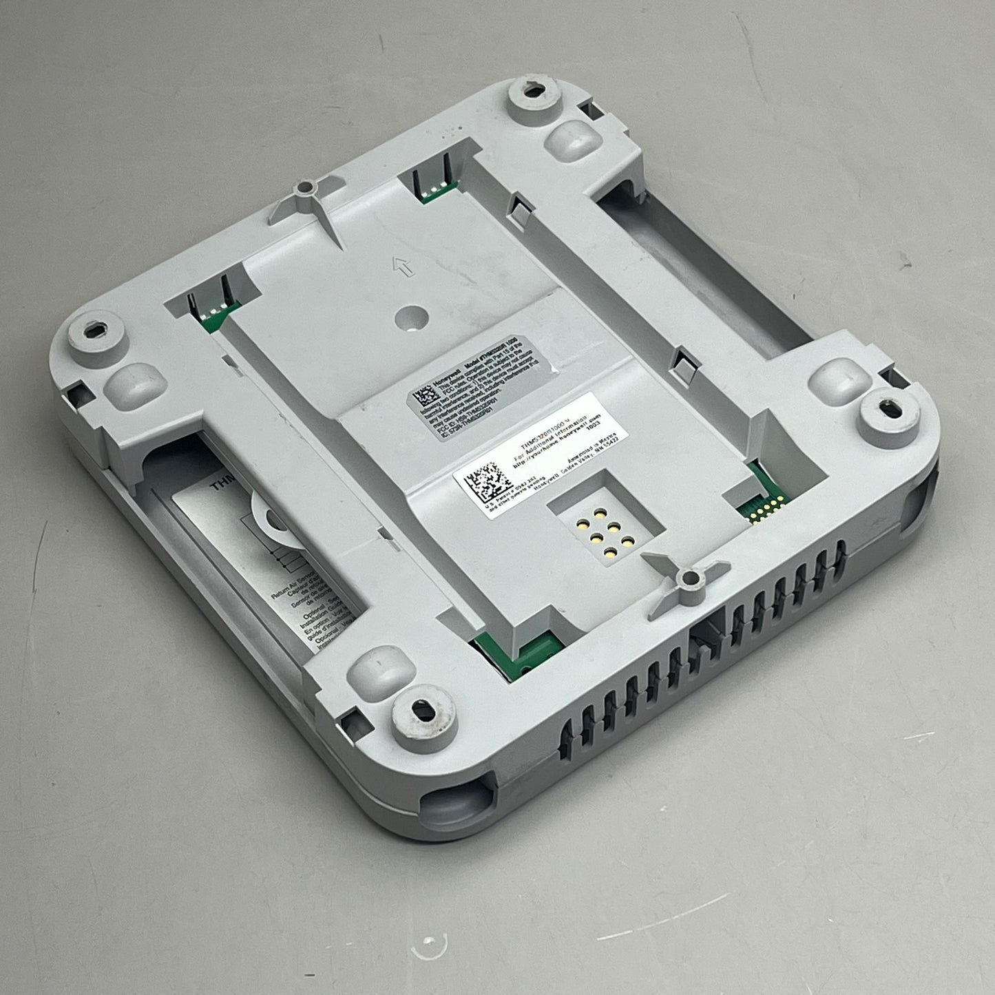 HONEYWELL FocusPro Equipment Interface Module As-is Slightly Used (see images) 8"x8"THM5320R1000