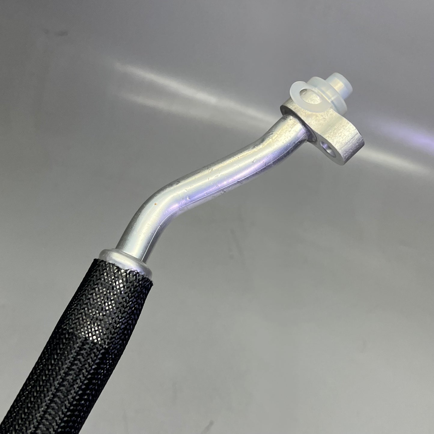 FOUR SEASONS A/C Hose Assembly For Buick & Chevrolet Vehicles Models 66196