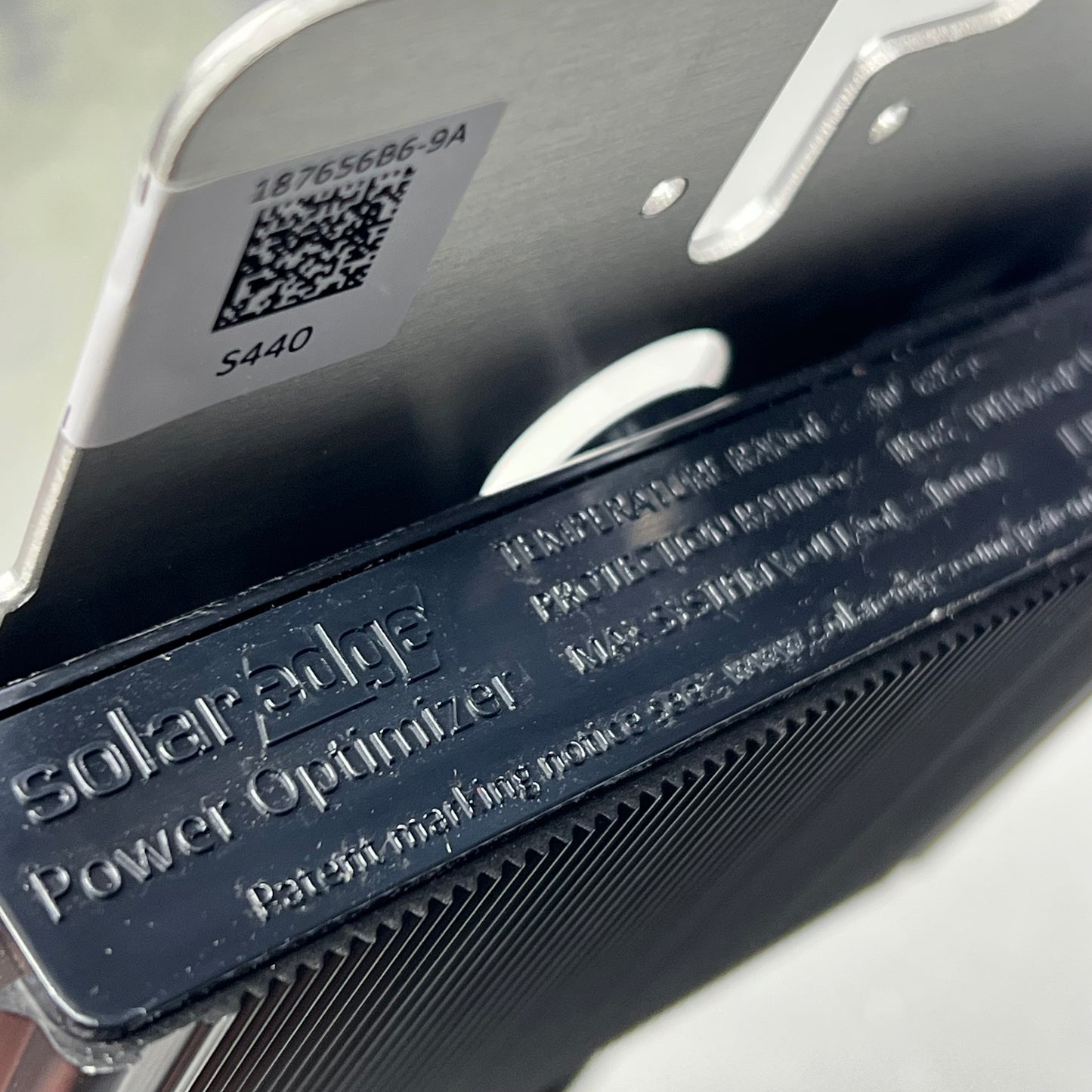 SOLAR EDGE S Series Power Optimizer Rated For 440W/60V 15 Amp S440-1GM4MRM