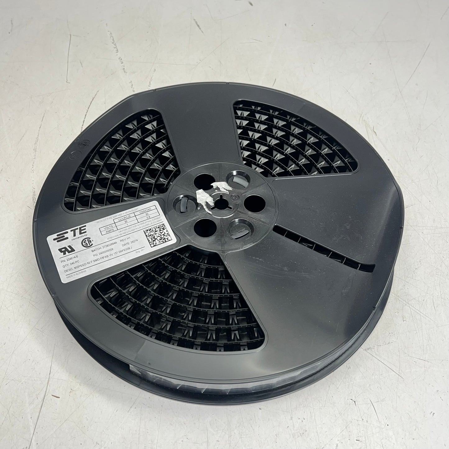 TE CONNECTIVITY (240 ROLL) Mezzanine Connector 1 Mm 2 Rows 50 Contacts 224514-E