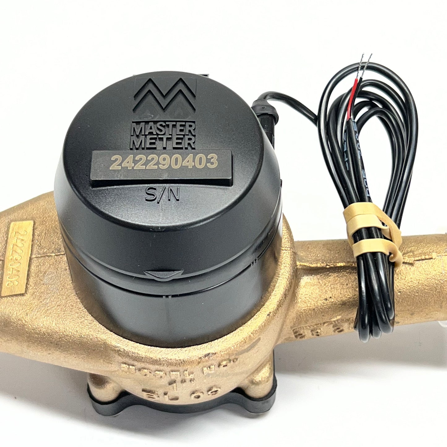 MASTER METER BL 1" USG 10GPC LP68 ULPB Water Meter with Pulse Output 242290403