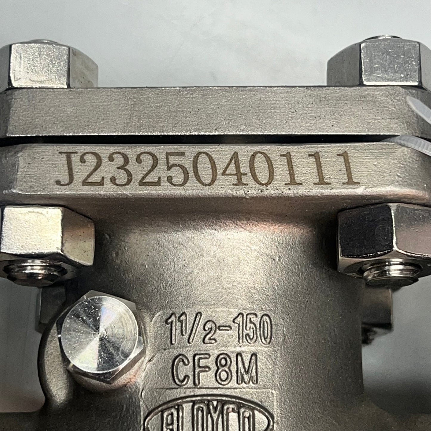 ALOYCO CF8M Swing Check Valve Class 150 316/PTFE Trim  1-1/2" Chrome 377