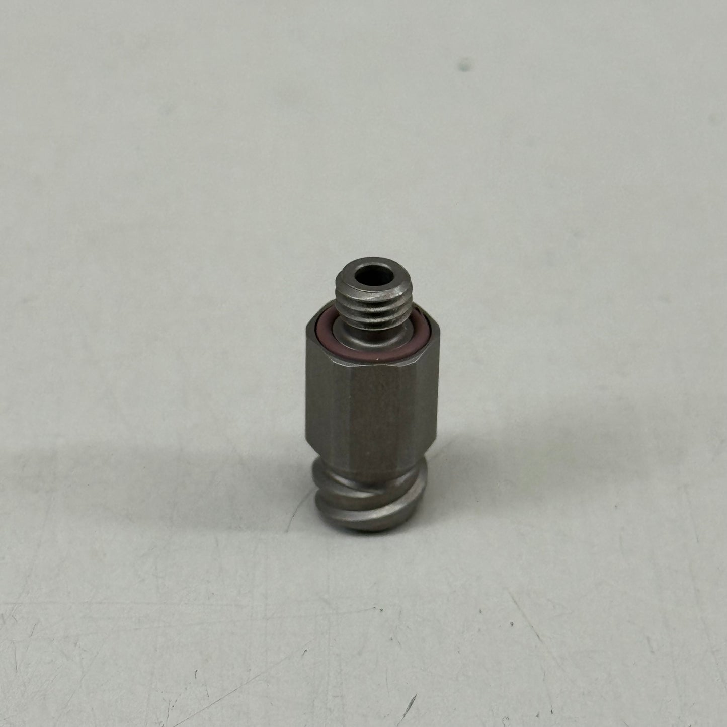 NORDSON Kit Fitting M5 O X Fem Luer Lock Str 7362606