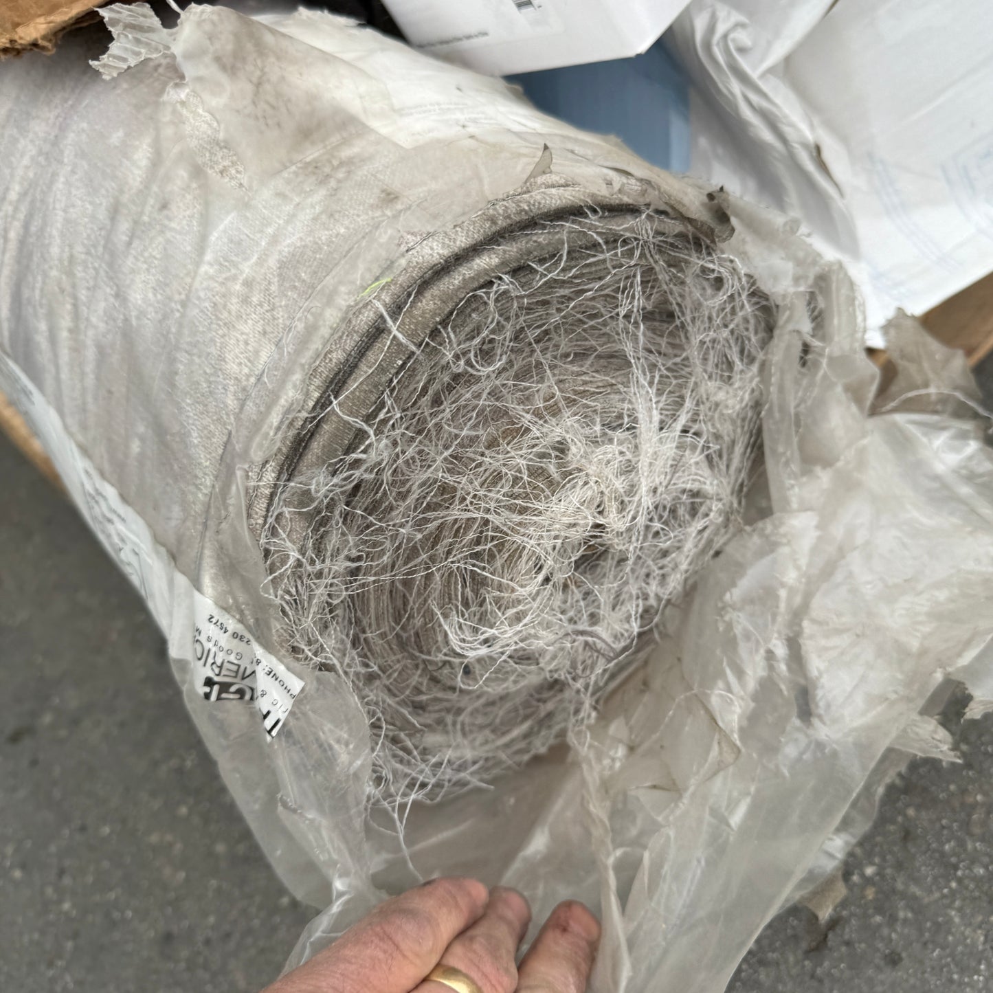 ZA@ Pallet of Large Fabric Roll, Dental Tips, Jug, USB Cables, Peanut Butter,TAKIS, & BOOST (all past Date) (AS-IS)