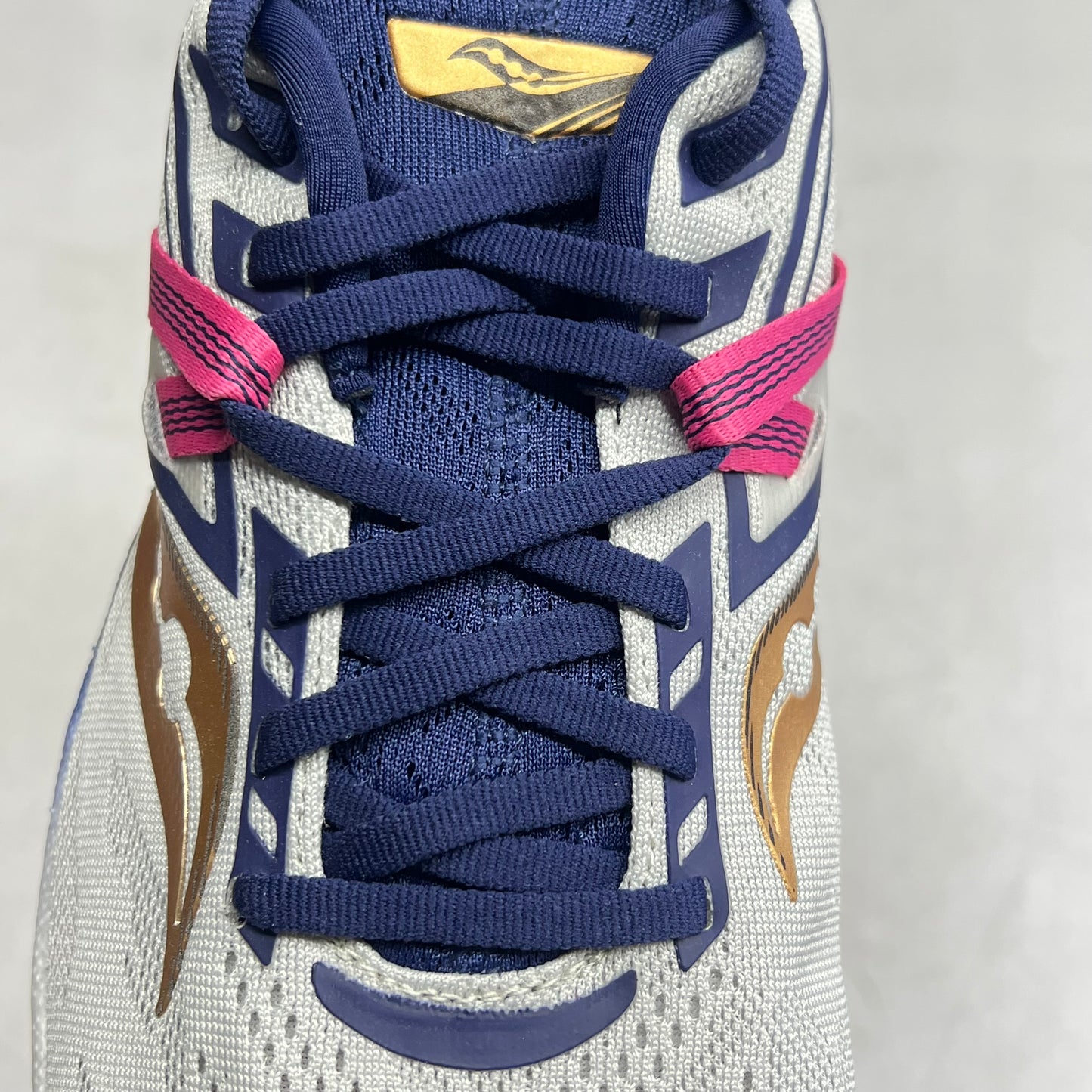 SAUCONY Triumph 20 Prospect Glass  Women's Sz 11 Multicolor S10759-40