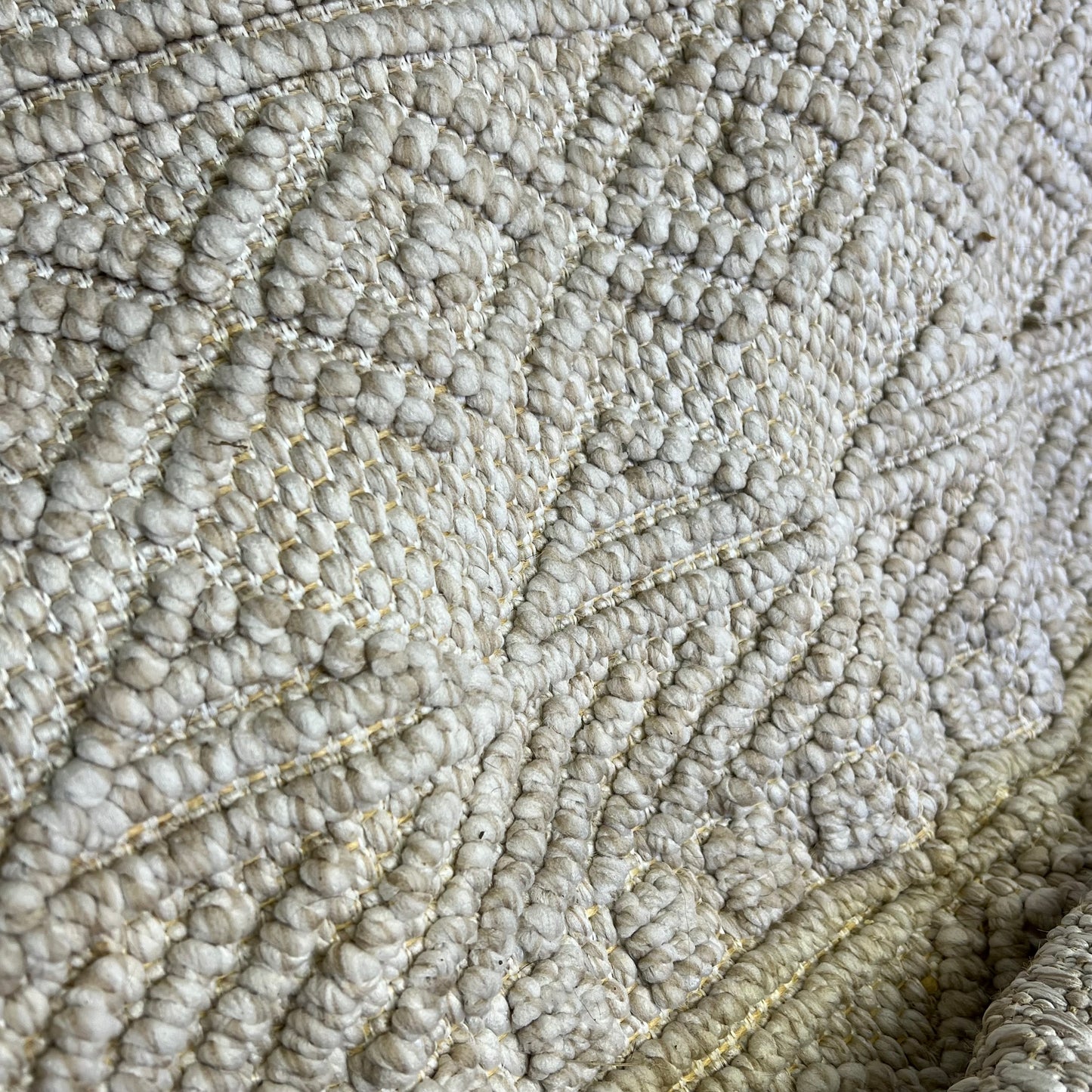 ZA@ GERTMENIAN Regent Collection Soft Textured Pattern Rug  5' x 7' Tan (Return/Used)