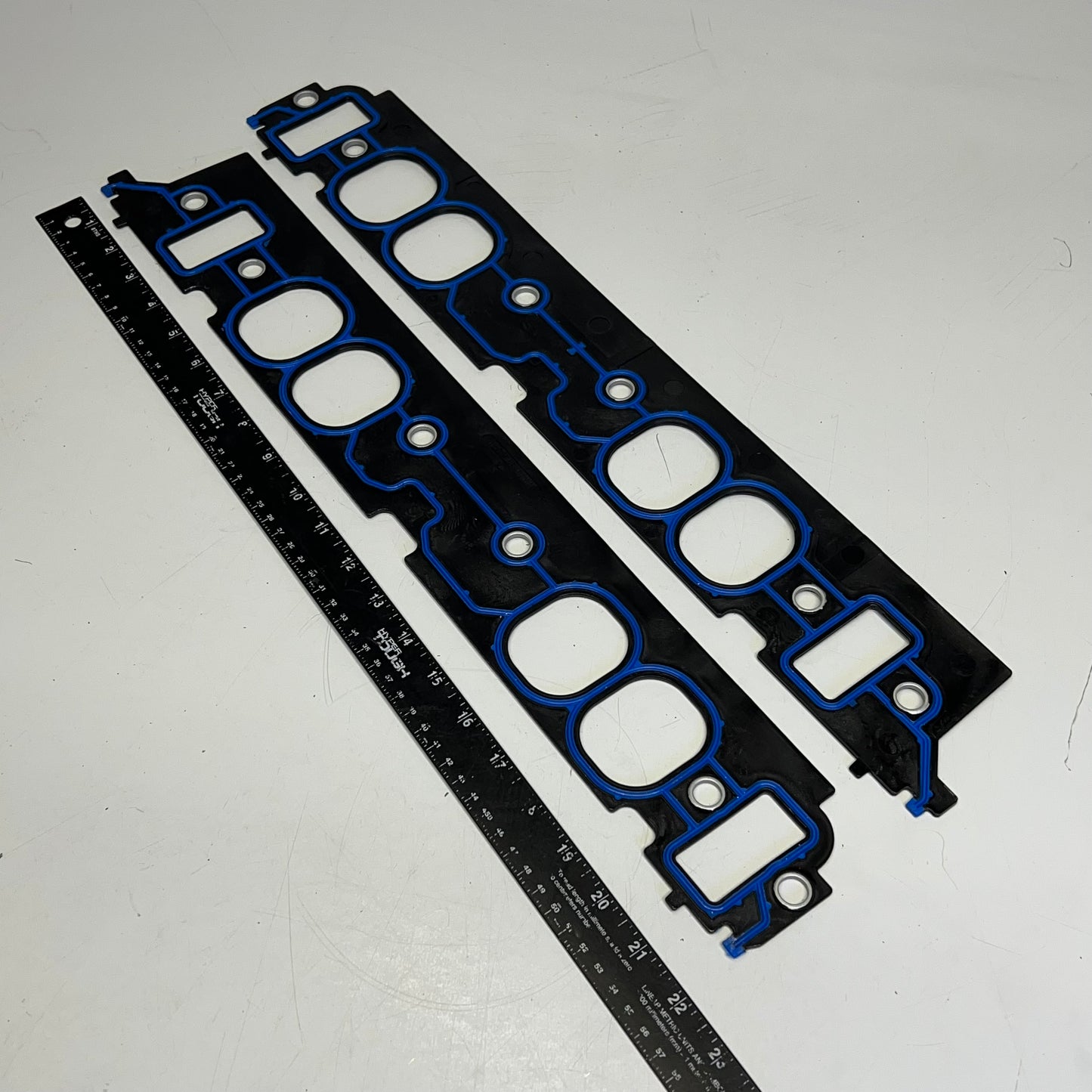 FEL-PRO Engine Gasket Set For Chevrolet & GMC Vehicles 260-1932