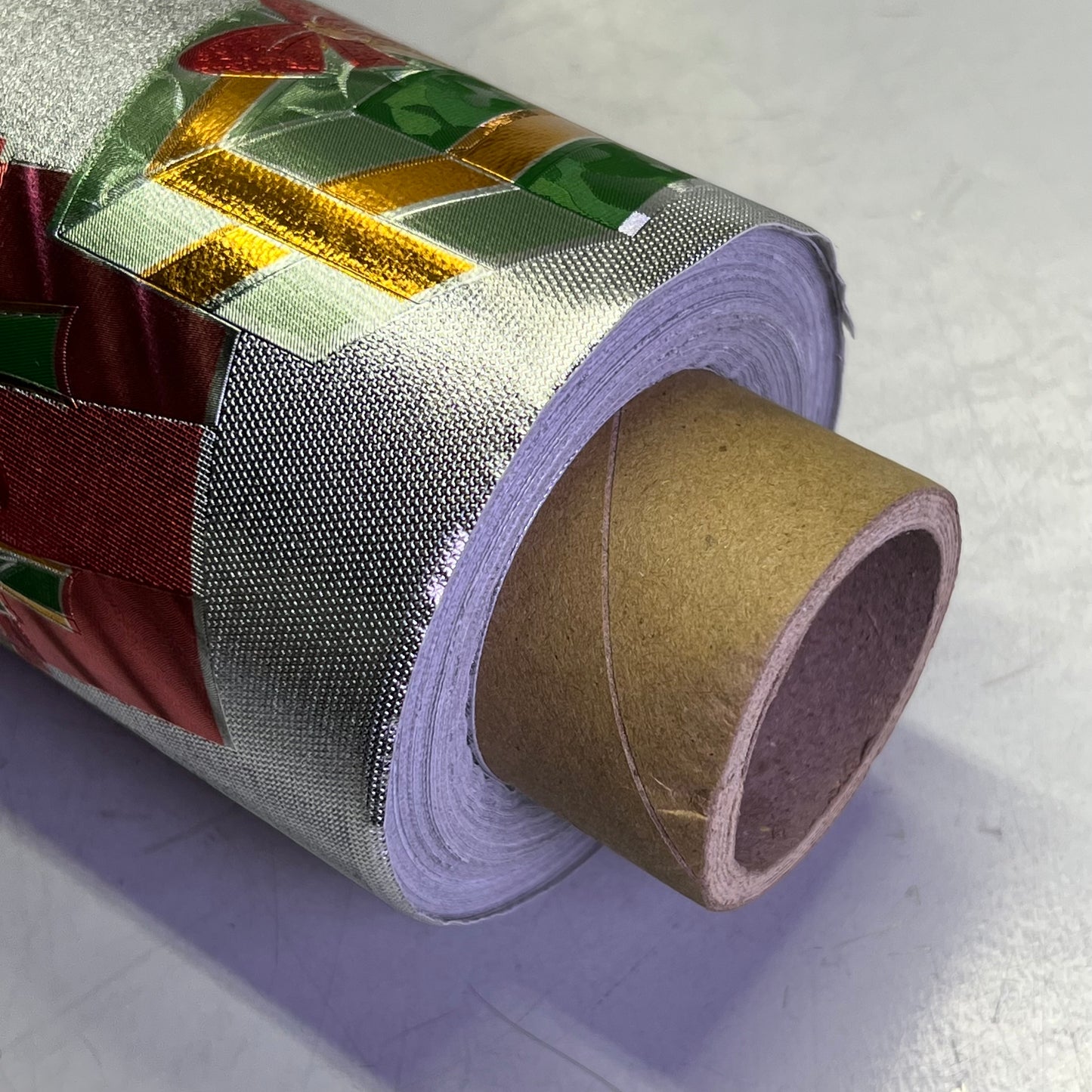 Christmas Shimmery Poinsettia & Presents Table Cloth 54"x60' Silver/Red CC-8364