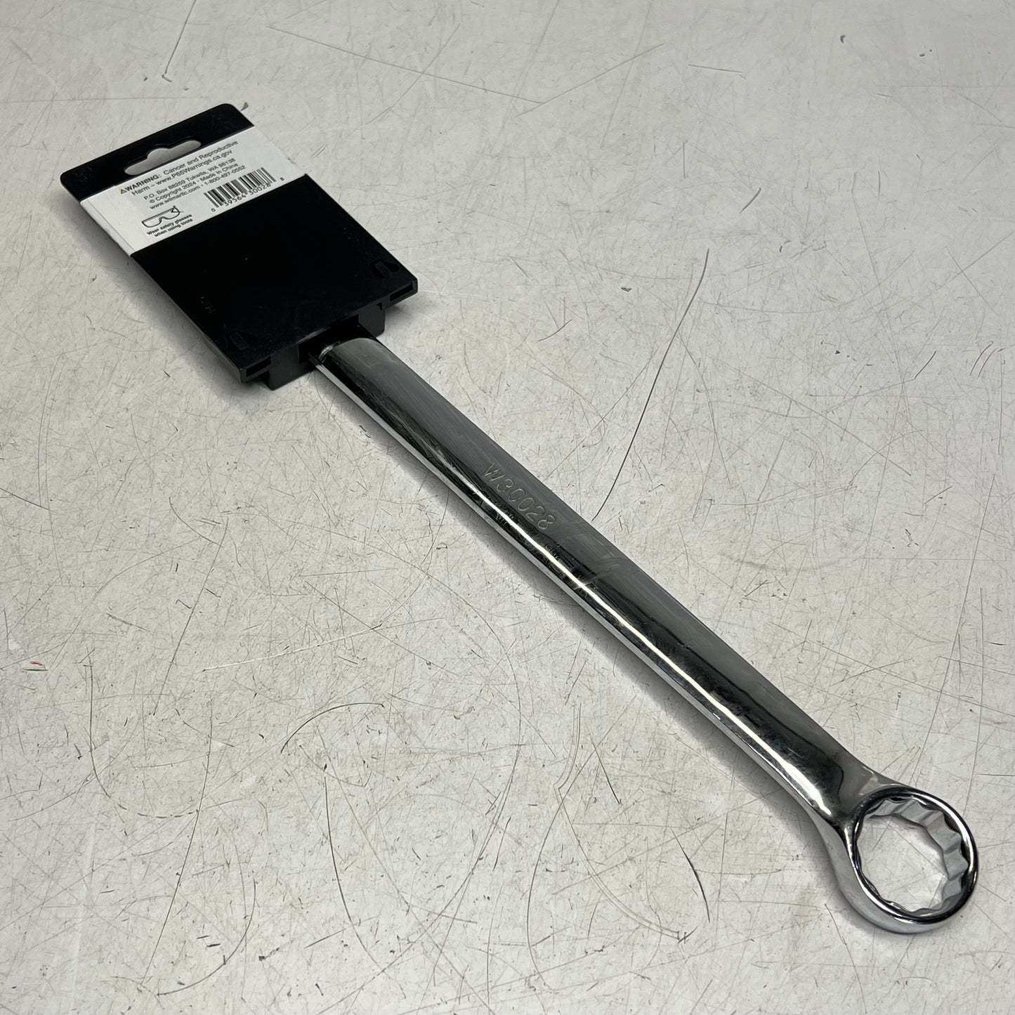 PERFORMANCE TOOLS Combination Wrench Corrosion Resistant 28mm Chrome W30028