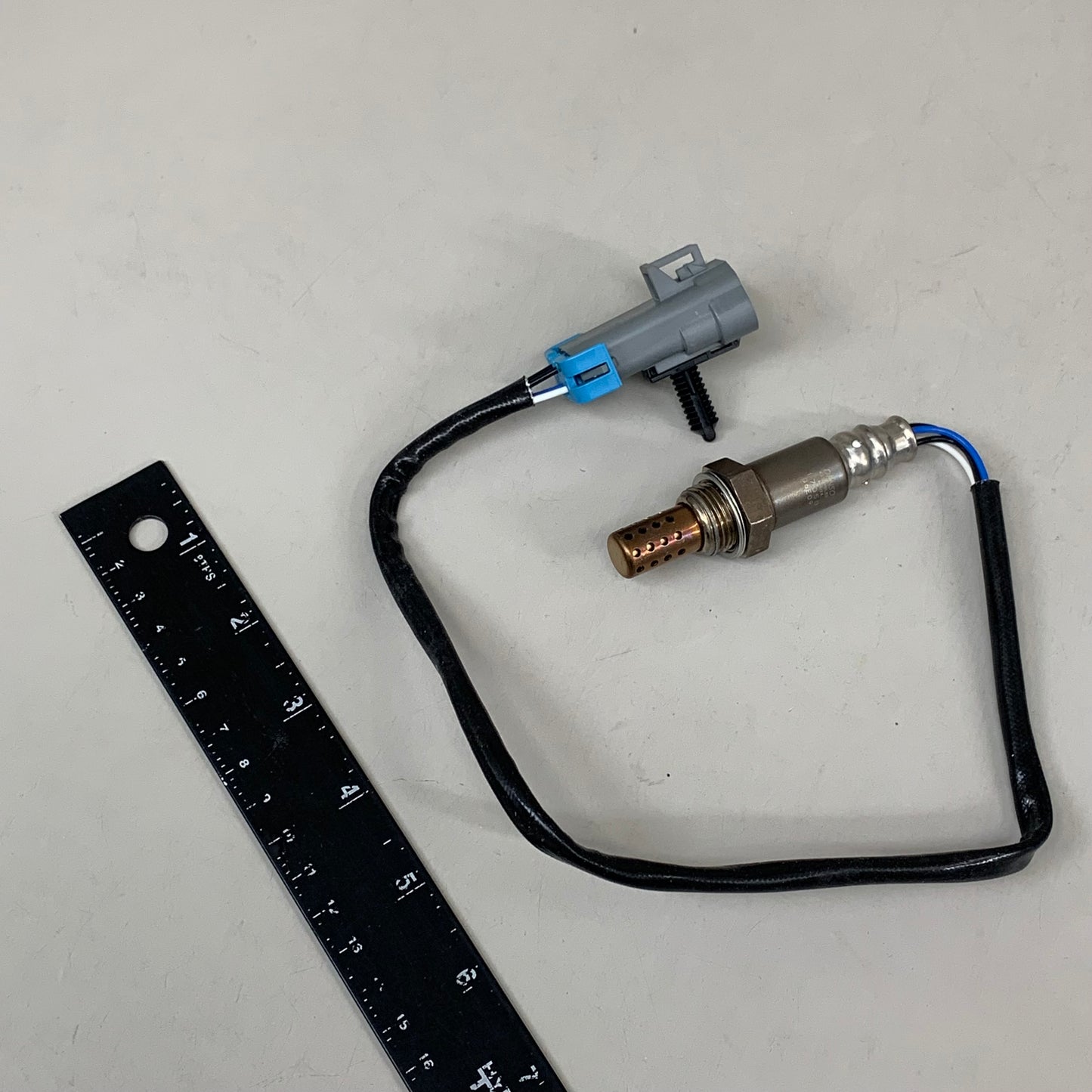 DENSO Oxygen Sensor for Chevrolet, Hummer, Isuzu, GMC etc 234-4331