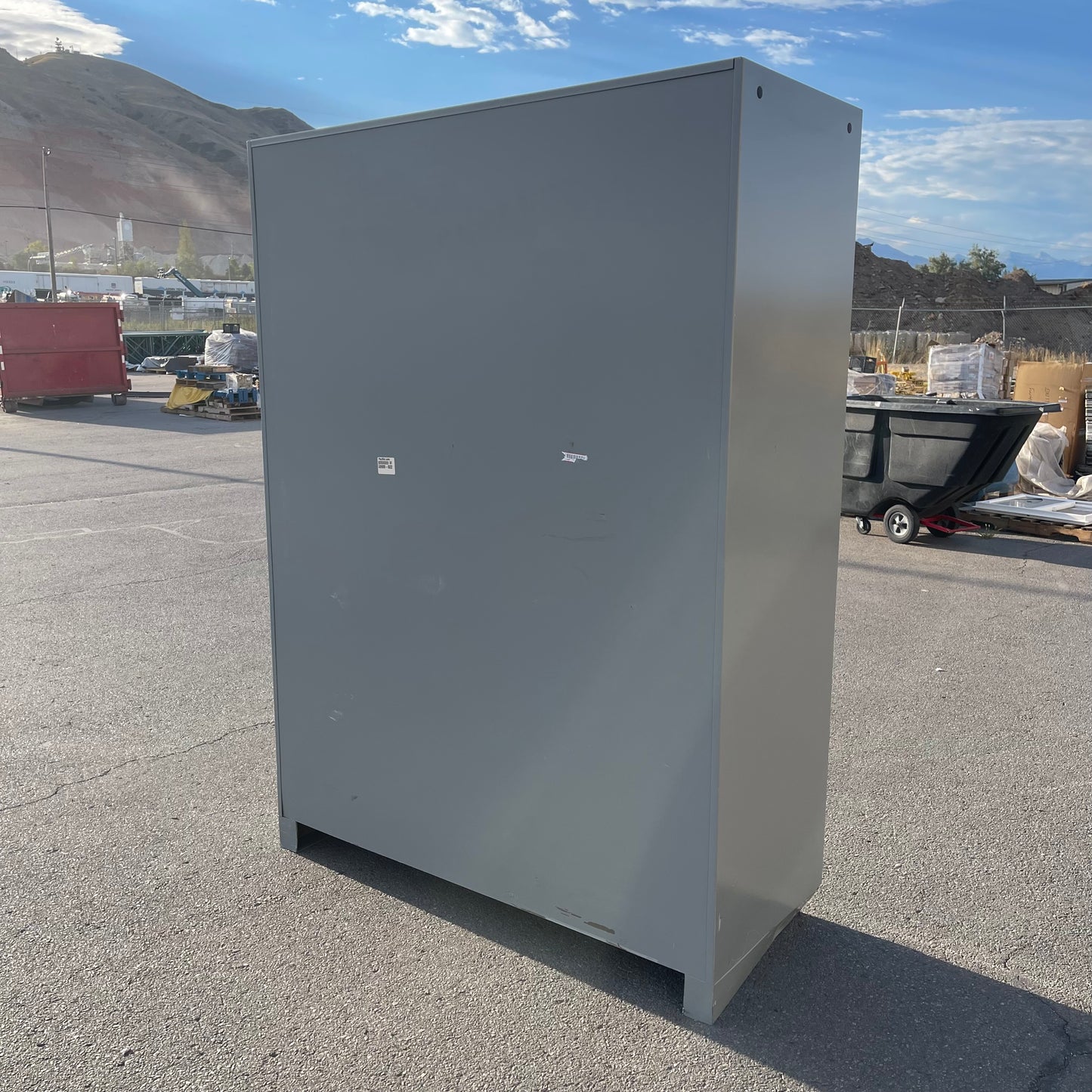 Z@ LYON Heavy-duty Storage Cabinet 82”x60”x24” Dove Grey DD1149 (AS-IS)