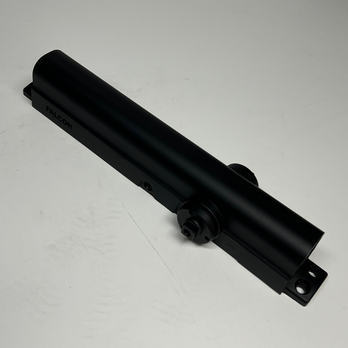 FALCON Grade-1 Door Closer Regular Arm W/ Pa Bracket Medium-duty Black SC81A