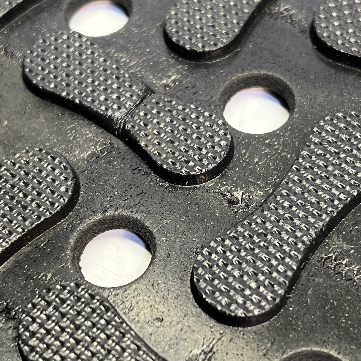 COMFORTFLOW Grease-Proof HD Anti-Fatigue Floor Mat 5'x33" - 3/8" Black