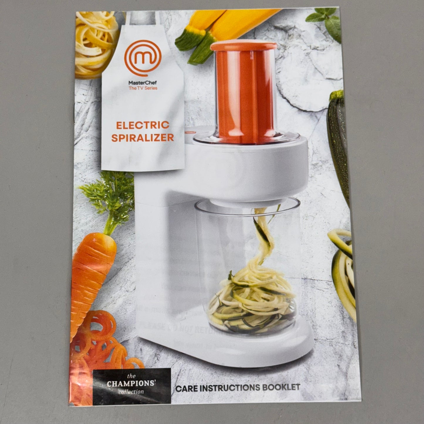 MASTERCHEF Electric Spiralizer includes 3 Spiral Blades 12" x 9.5" White/Orange