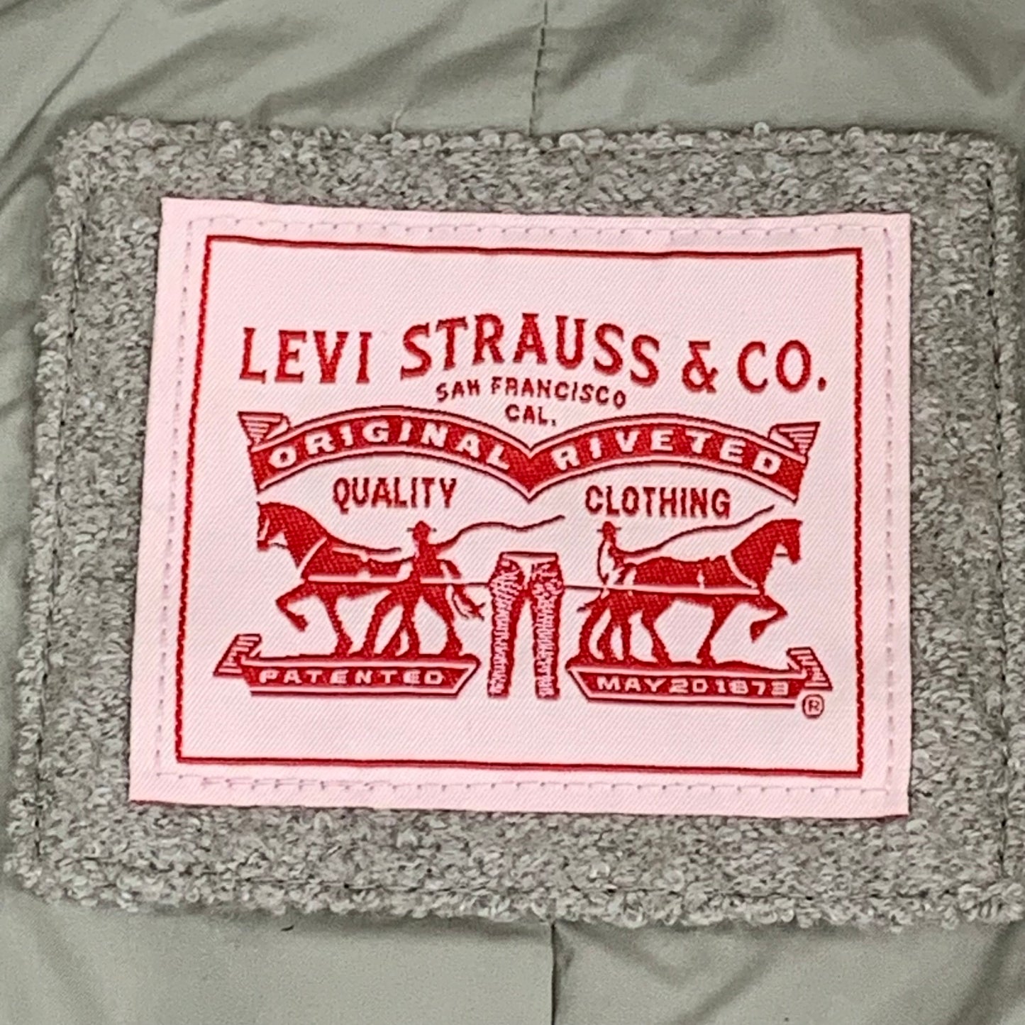 LEVI'S Front Button Cropped Jacket W/ Laydown Collar Women's Small Tea Green 595450040