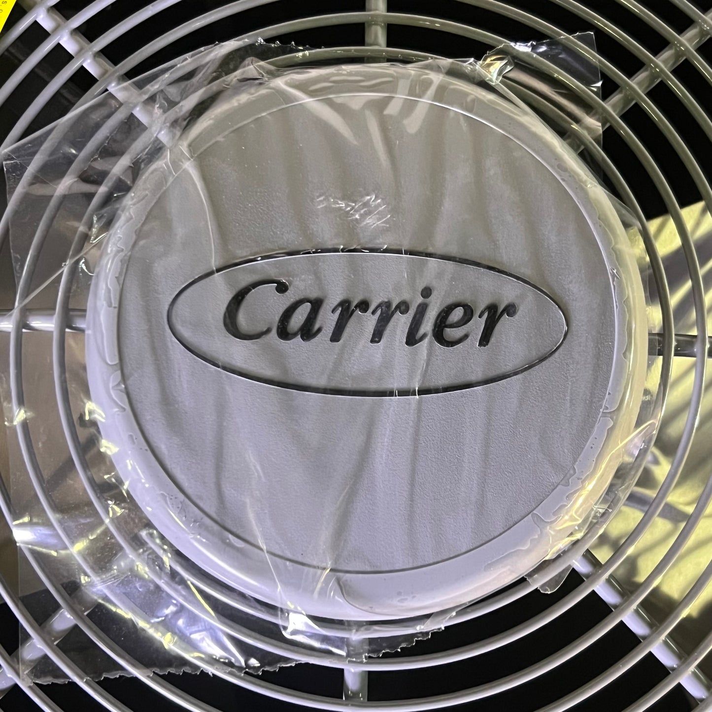 ZA@ CARRIER Air Conditioner Condensing Unit 208/230V 24SPA648W003 (AS-IS, Damage on One Side Only)