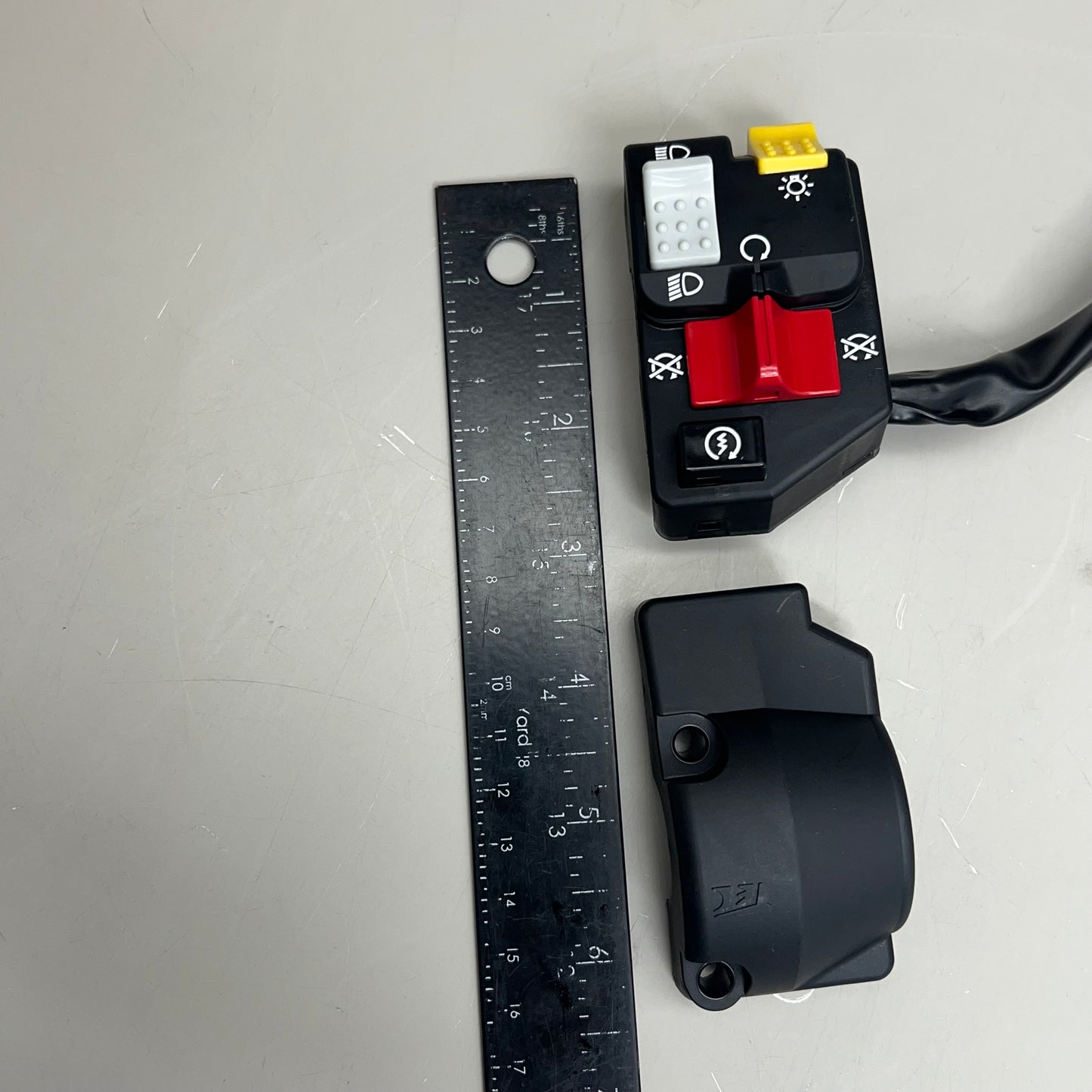 HONDA Switch Assembly Lighting & Engine Starter Genuine OEM 35200-HM8-B00