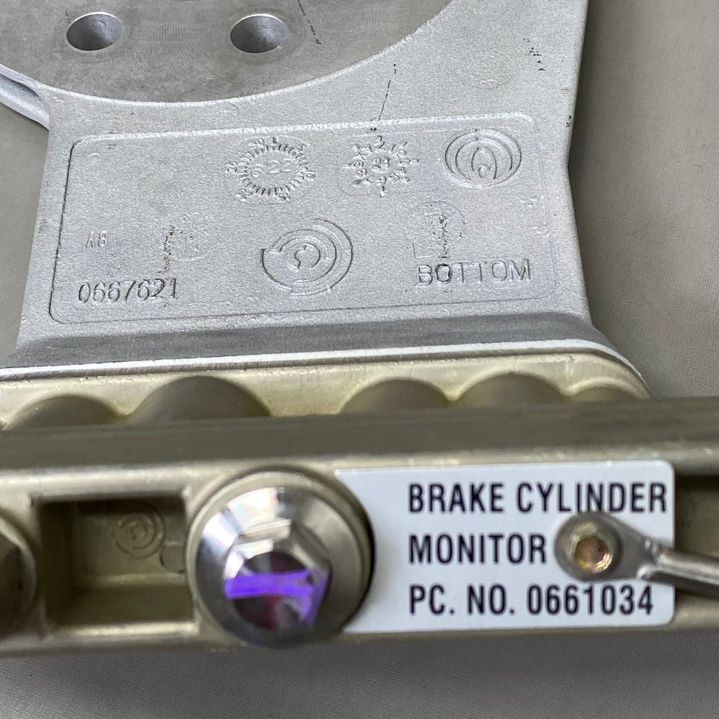 WABTEC (2 Pack) Brake Cylinder Monitor W/ Gasket Hardware 0661034