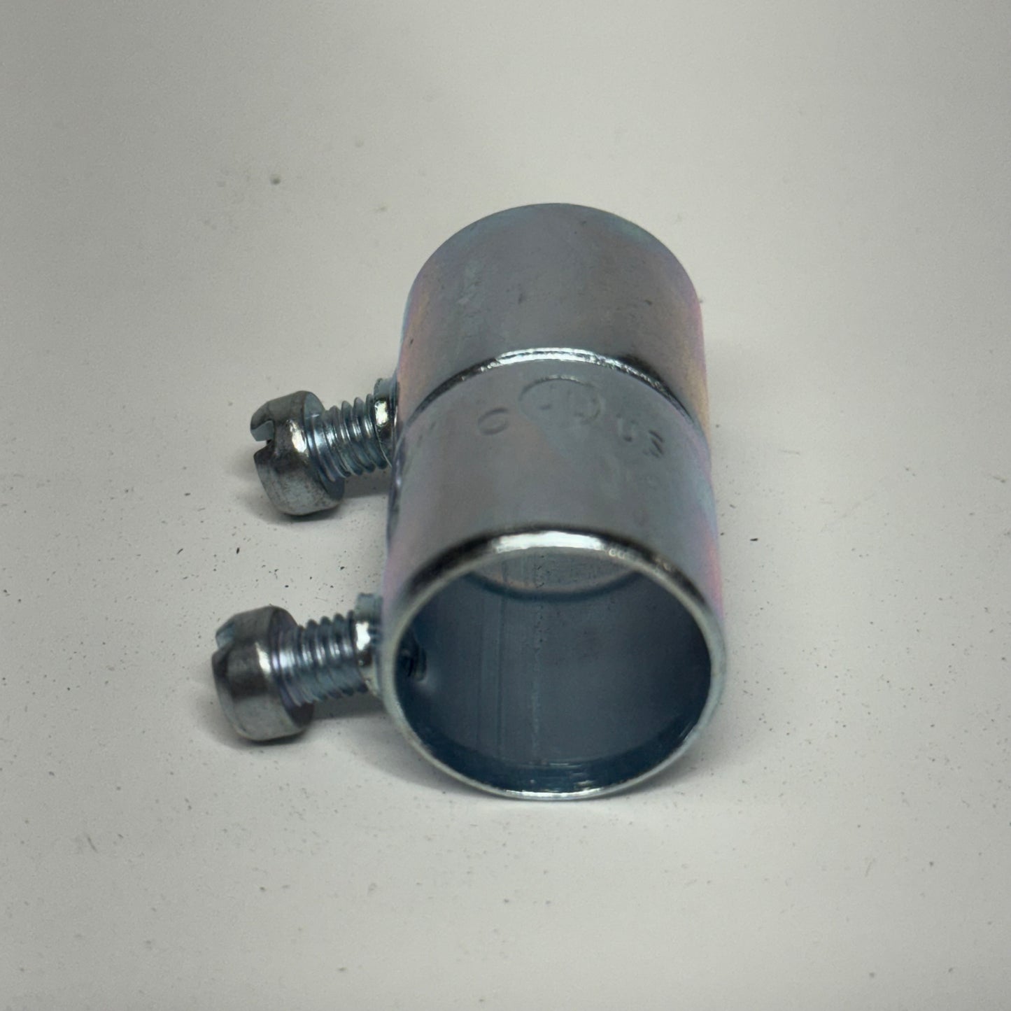 HUBBELL (50 PACK) 1/2" Steel EMT Conduit Coupling 2022