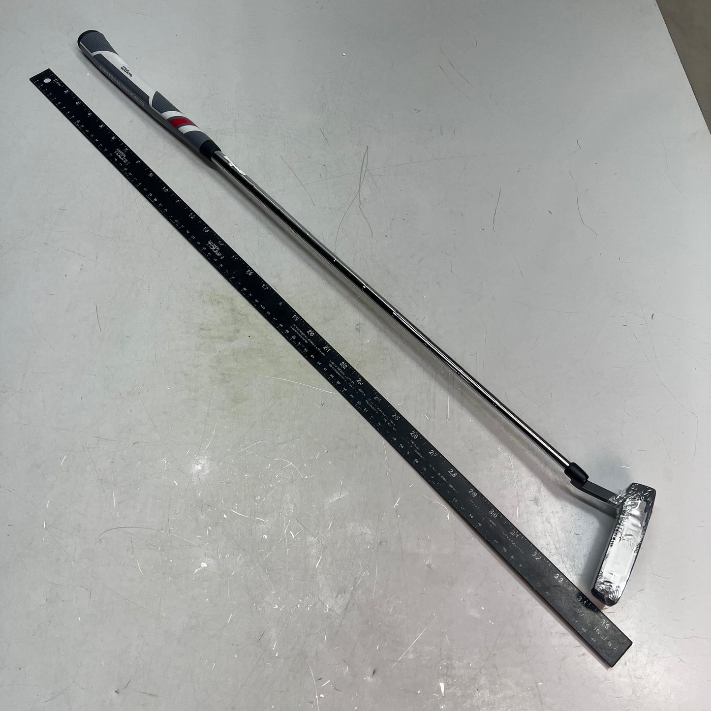 WILSON Harmonized X1 Putter RIGHT Standard Grip 34" Chrome/Grey WG1R03690134