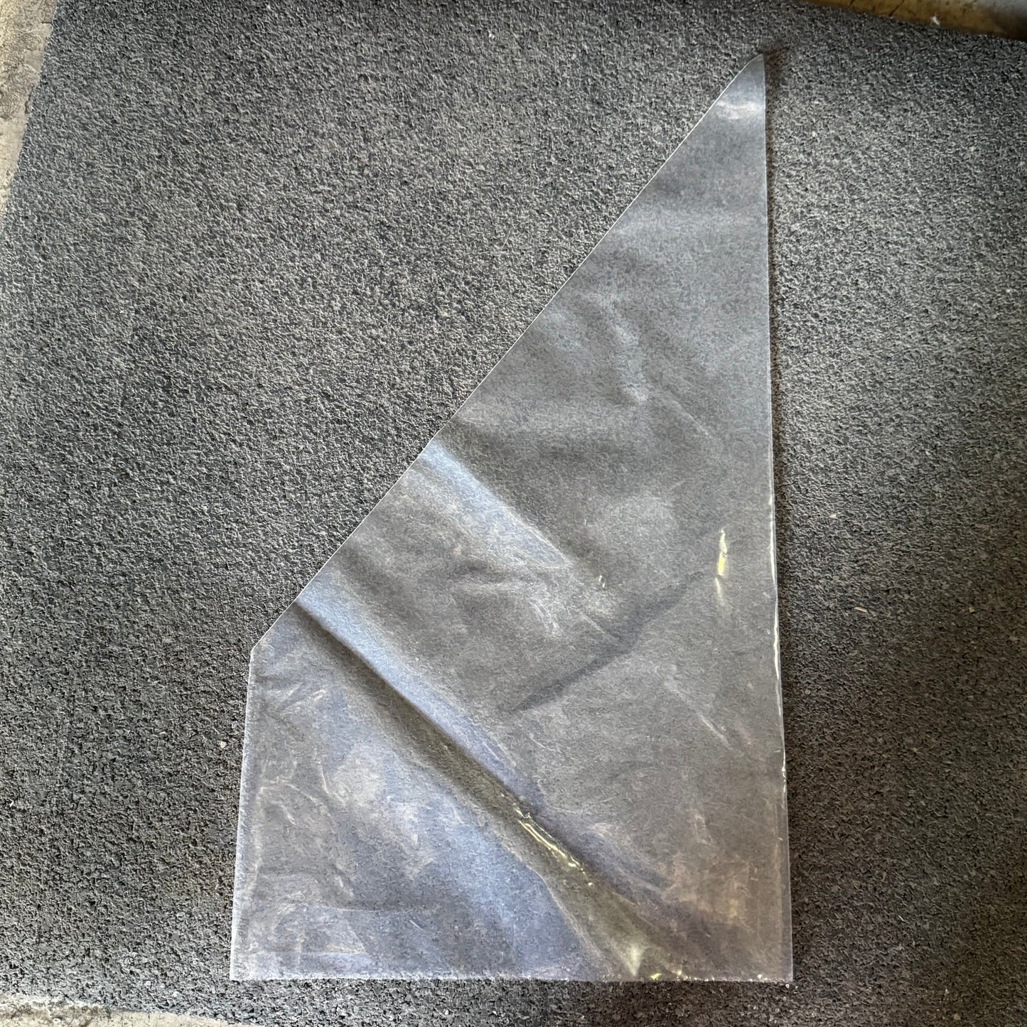 LK (500 Bags) Clear Piping Bags 10.75" x 20" Clear PIP1120